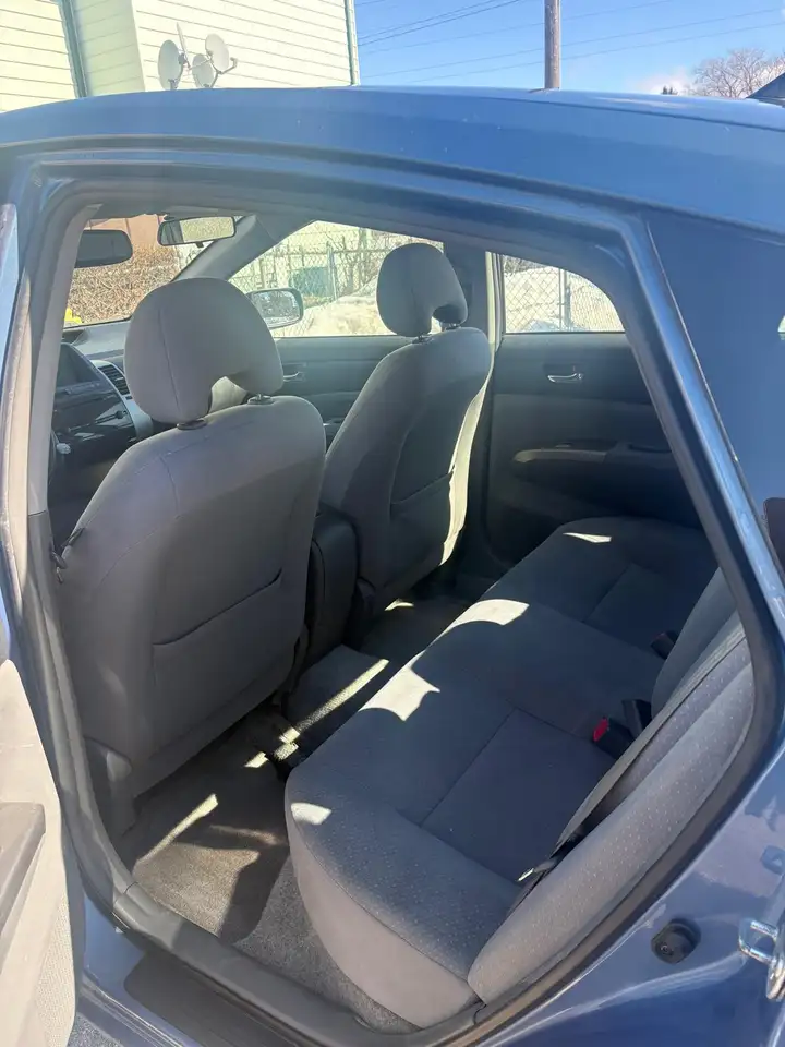 Toyota Prius снимка Toyota Prius