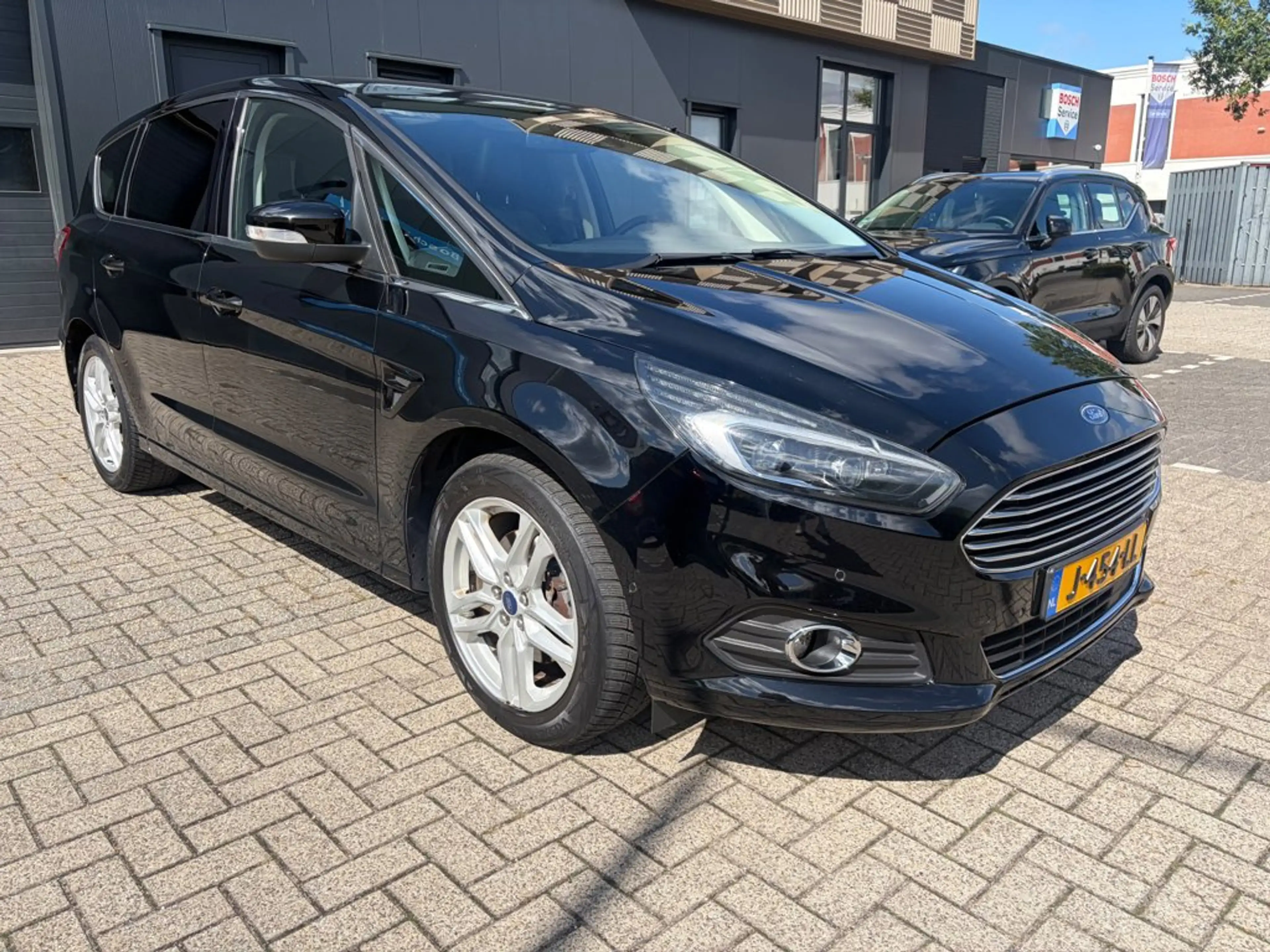 Ford S-Max 2.0 Vignale 7p. Automaat, Pano, Trekhaak, PDC, Cli — photo 4
