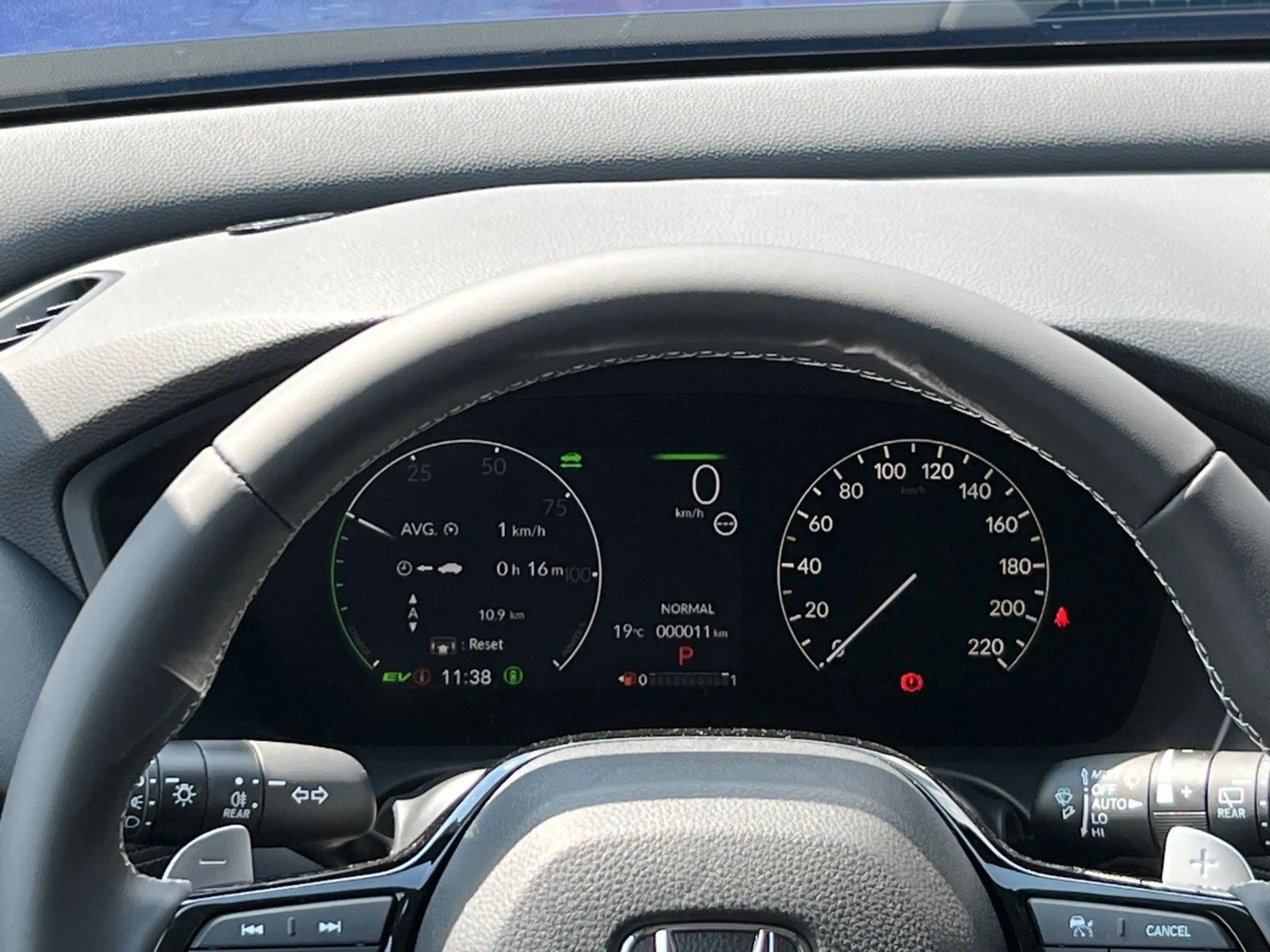 Honda ZR-V 2.0 Hybrid Sport # LED# Navi#Sofort — photo 11