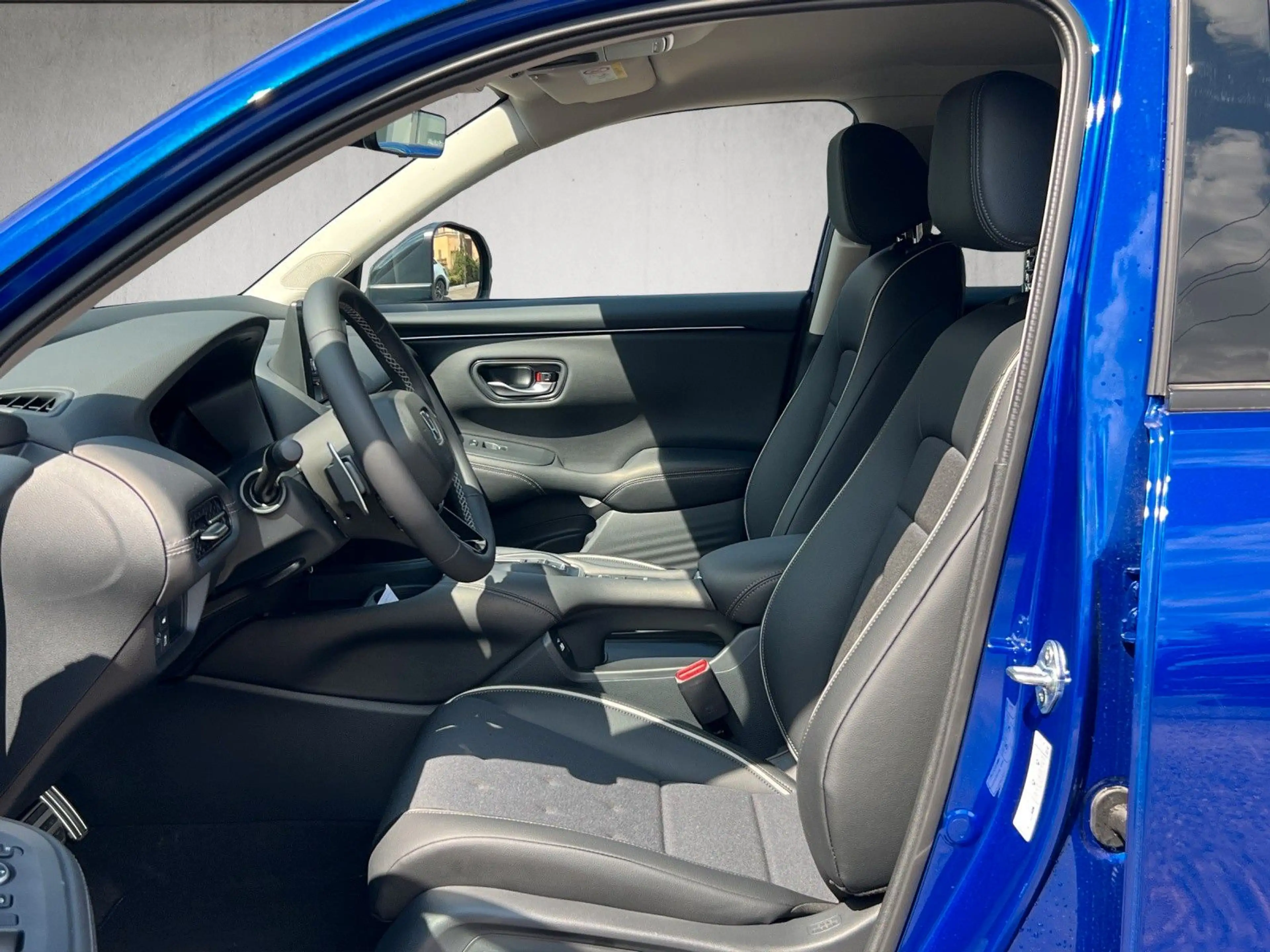 Honda ZR-V 2.0 Hybrid Sport # LED# Navi#Sofort — photo 13