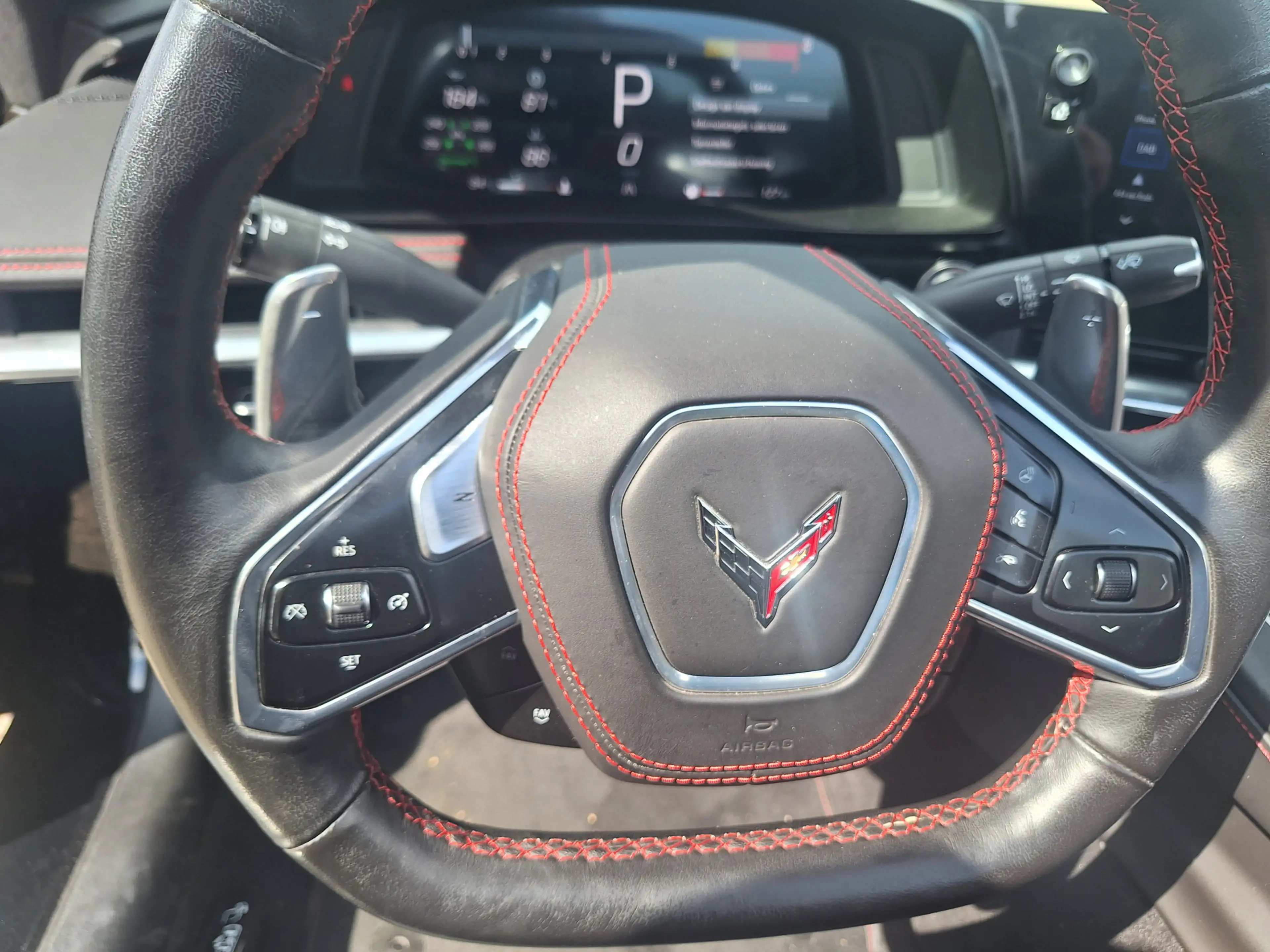 Chevrolet Corvette Convertible 3LT — photo 14