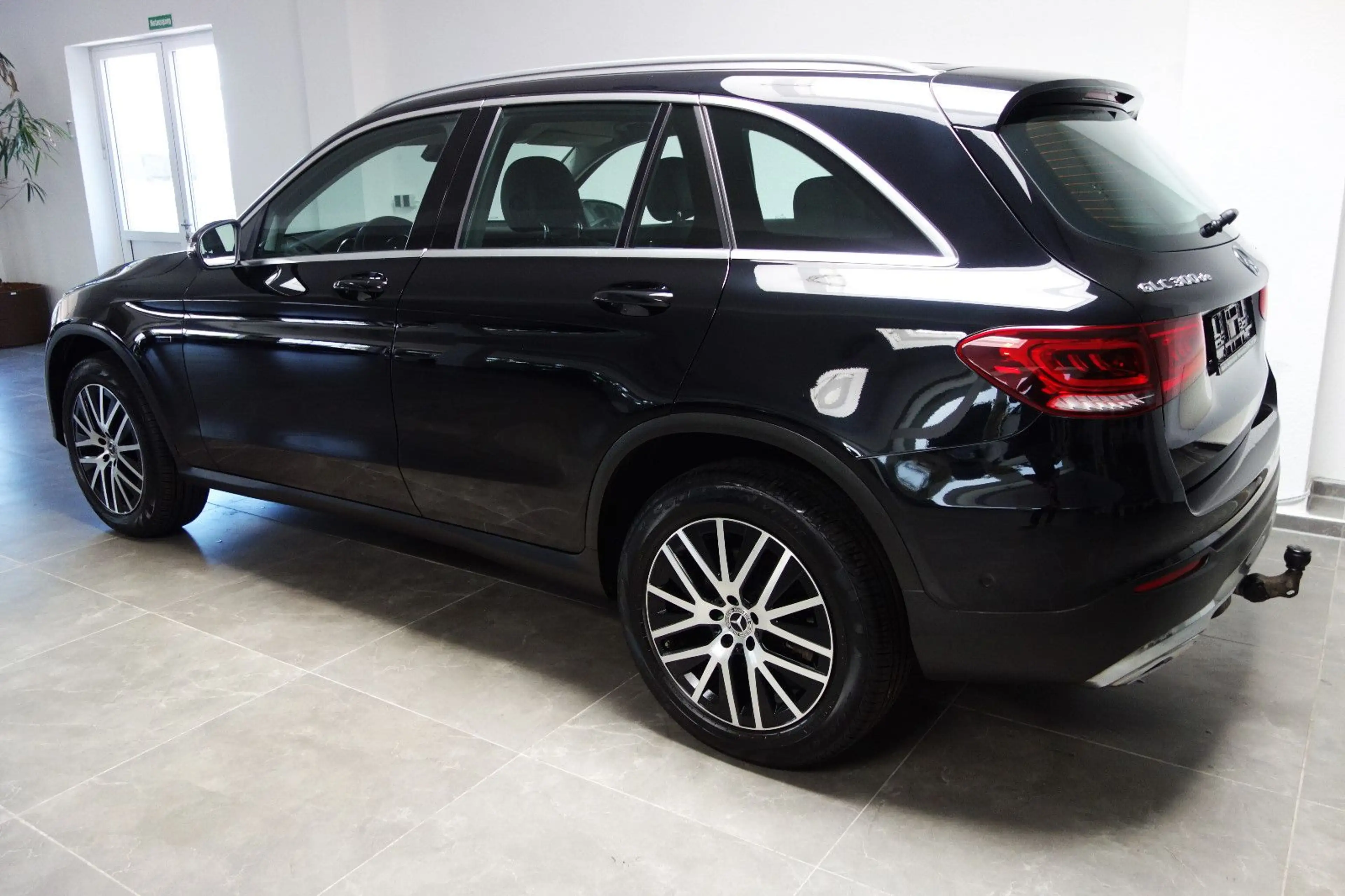 Mercedes-Benz GLC 300 de 4Matic MBUX/360°/Distronic+/19Zoll — photo 6