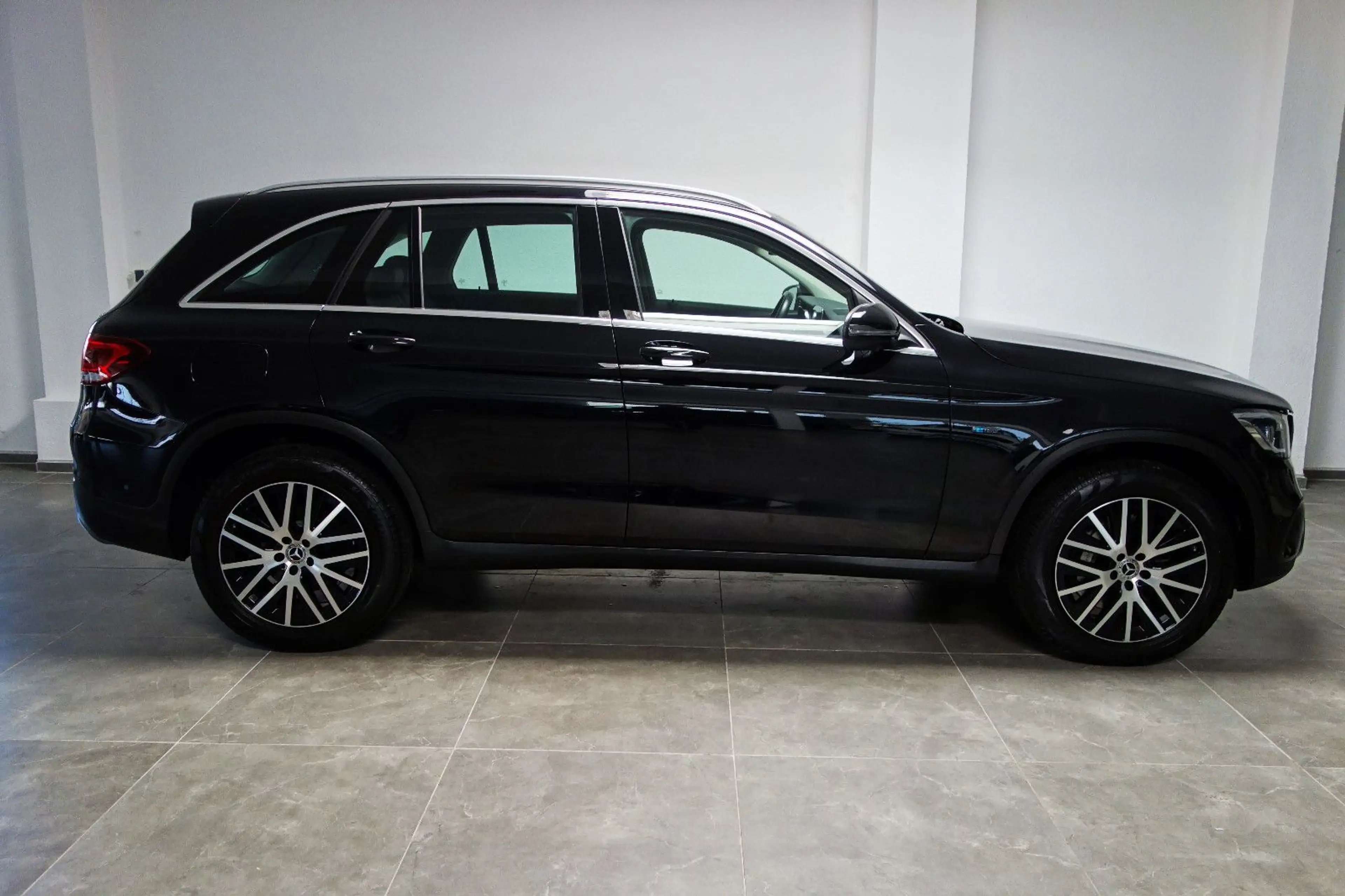 Mercedes-Benz GLC 300 de 4Matic MBUX/360°/Distronic+/19Zoll — photo 8