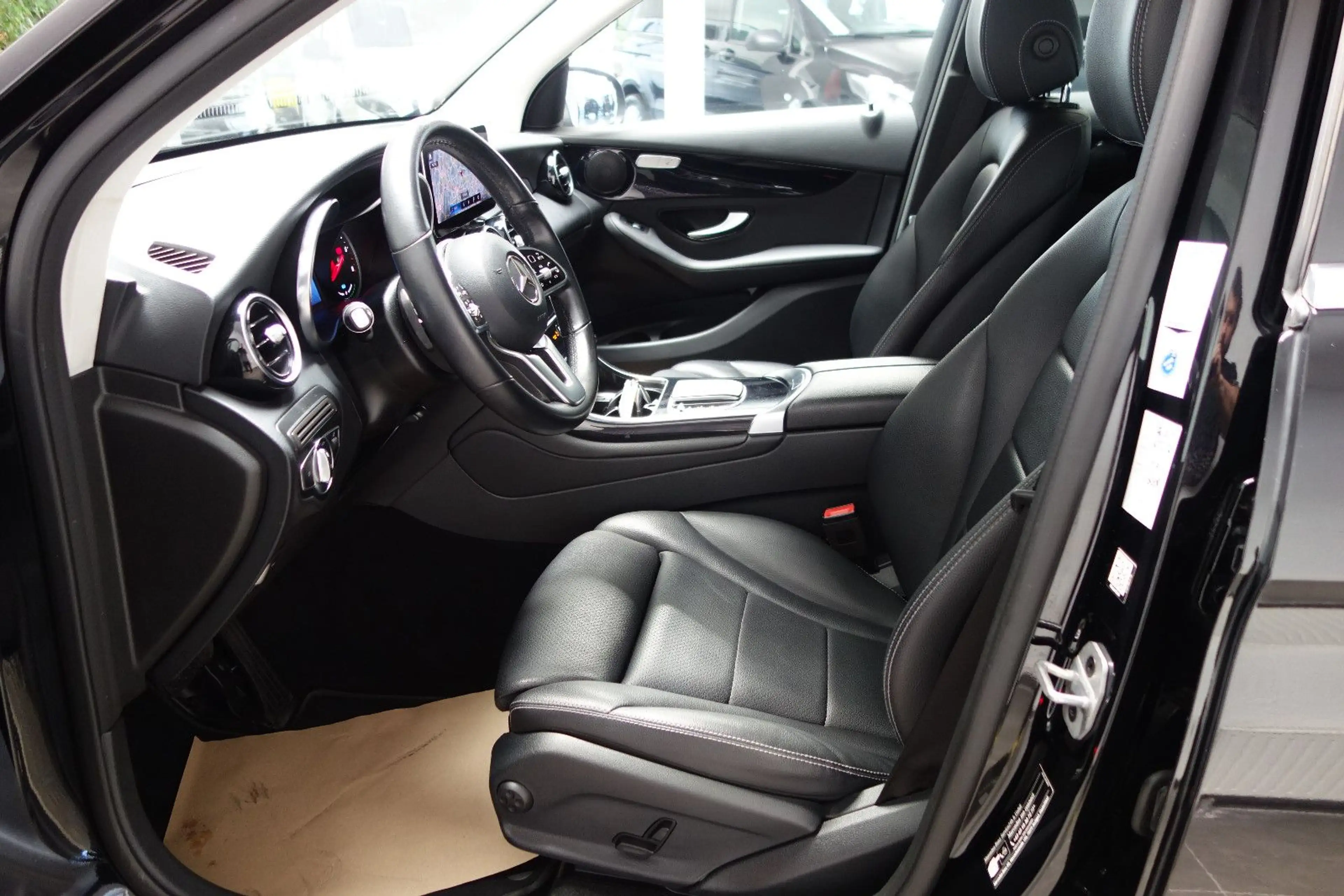 Mercedes-Benz GLC 300 de 4Matic MBUX/360°/Distronic+/19Zoll — photo 15