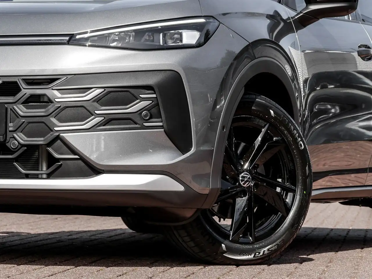Volkswagen T-Roc Style 1.5 l eTSI (150 PS) DSG AHK MATRIX A 5