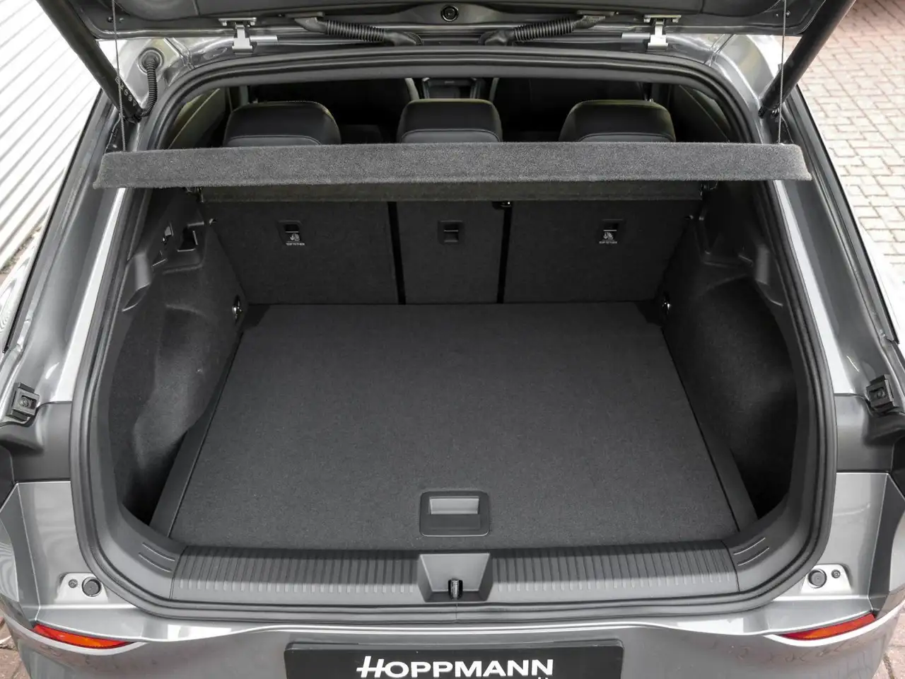 Volkswagen T-Roc Style 1.5 l eTSI (150 PS) DSG AHK MATRIX A 16