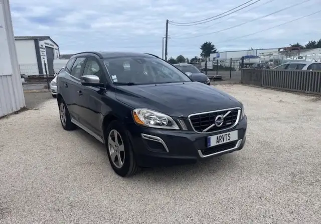 Volvo XC60 D5 AWD R-Design Geartronic A