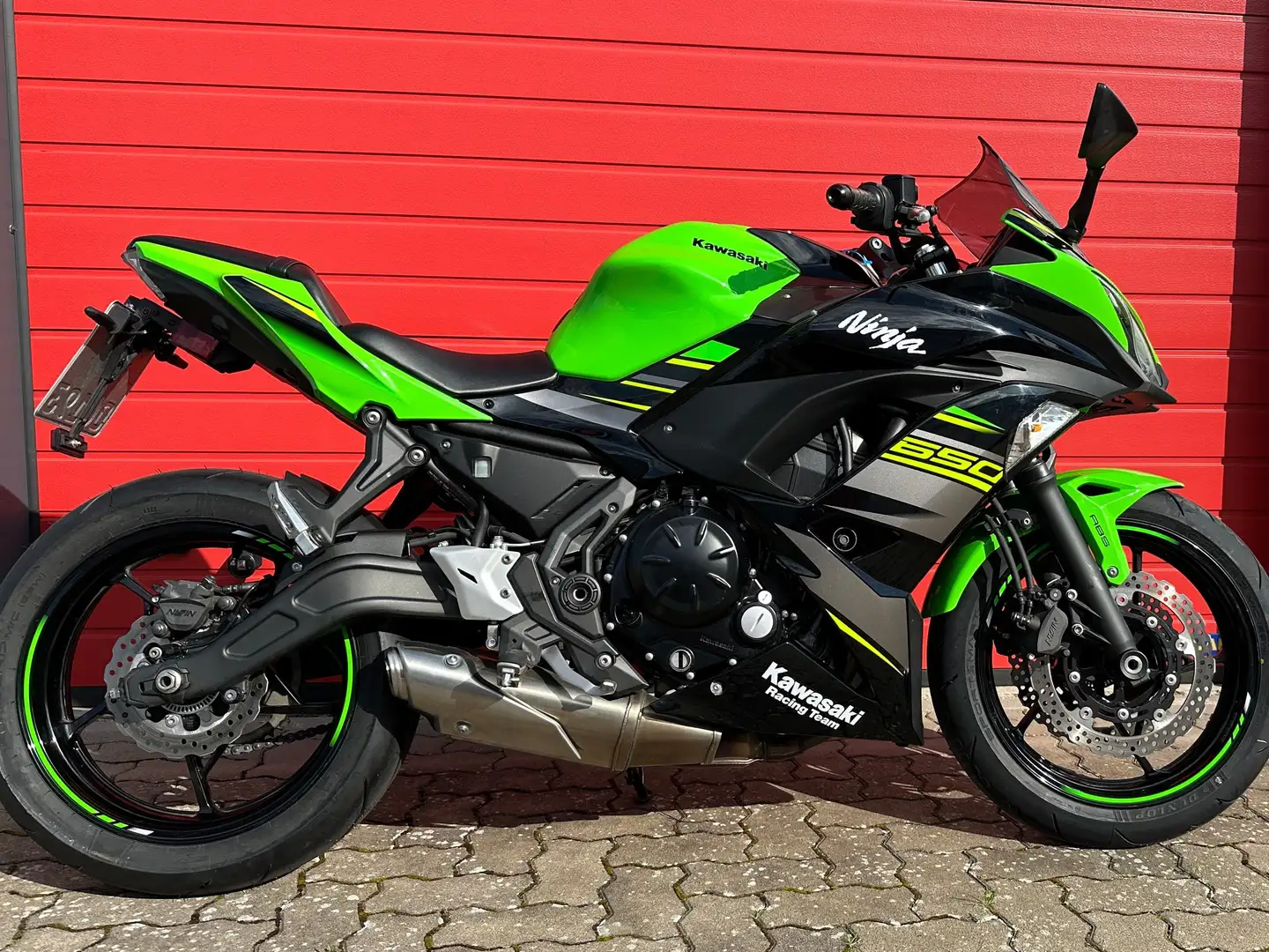 Kawasaki Ninja 650 -- Neue Reifen -- Neuer Service -- Wenig KM !!! Verde - 1