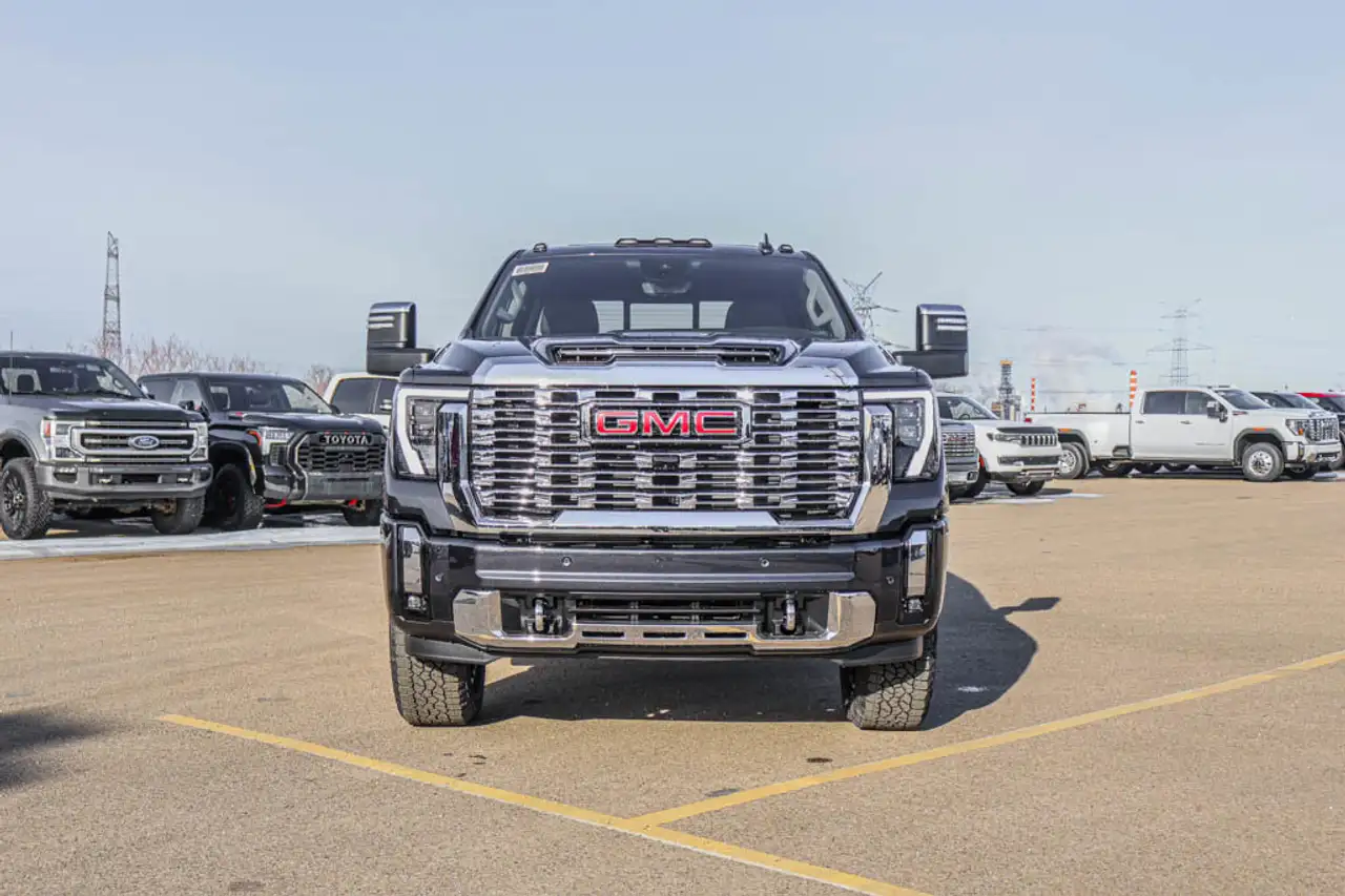 GMC Sierra 3500HD снимка GMC Sierra 3500HD