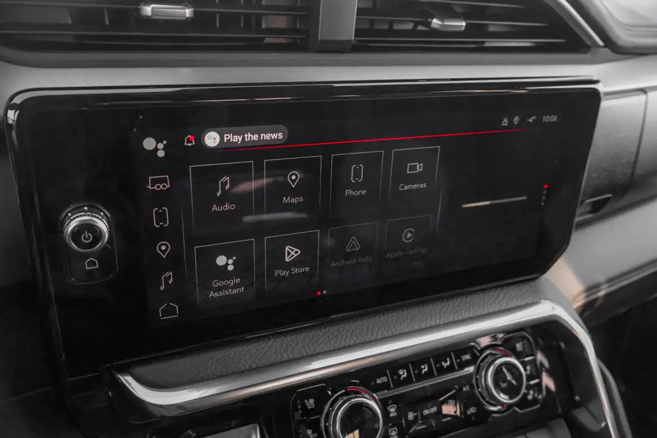 GMC Sierra 3500HD снимка GMC Sierra 3500HD