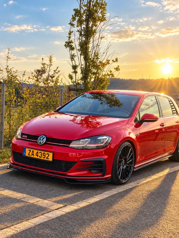 Volkswagen Golf GTI
