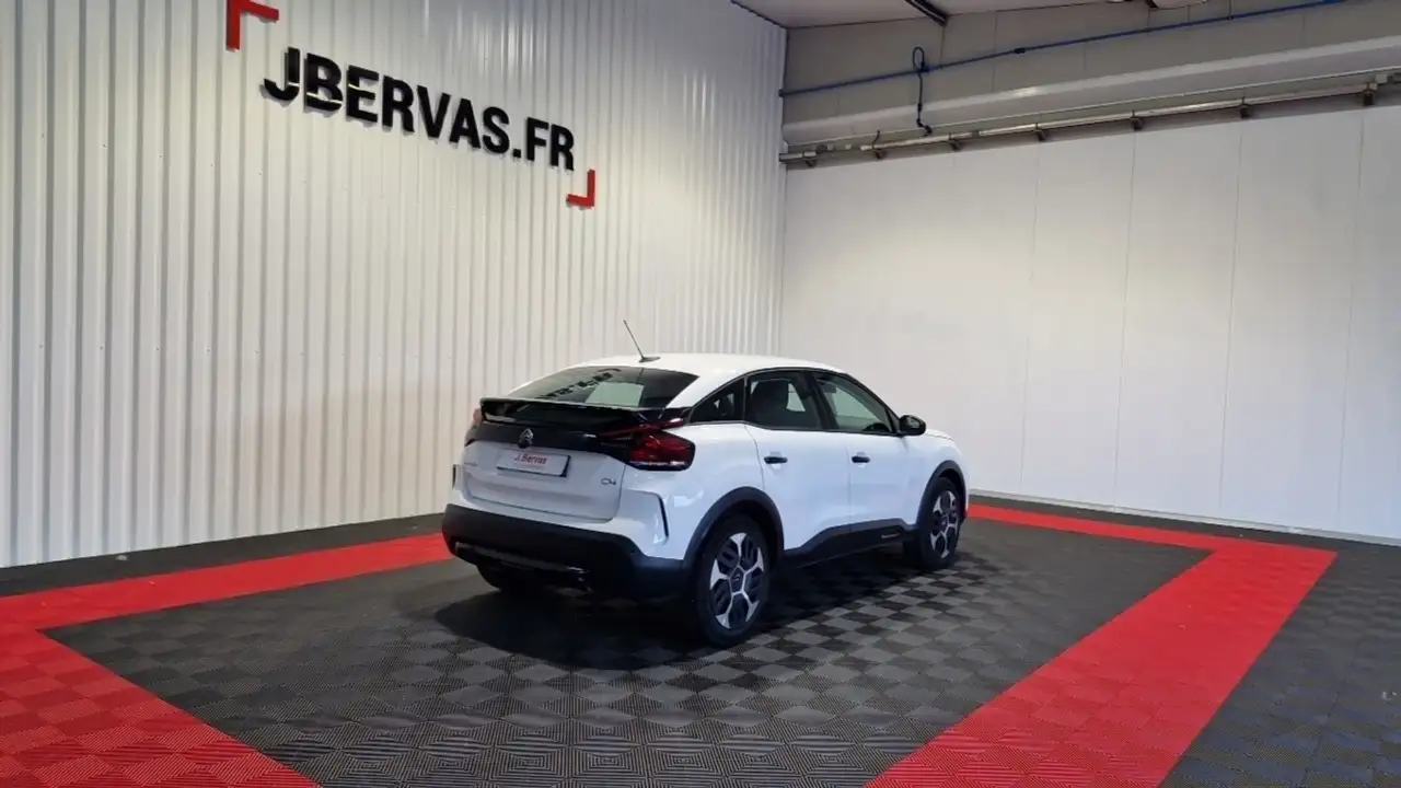 Citroen C4 Berline — photo 8