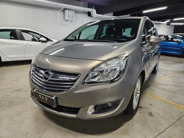 Opel Meriva view 2