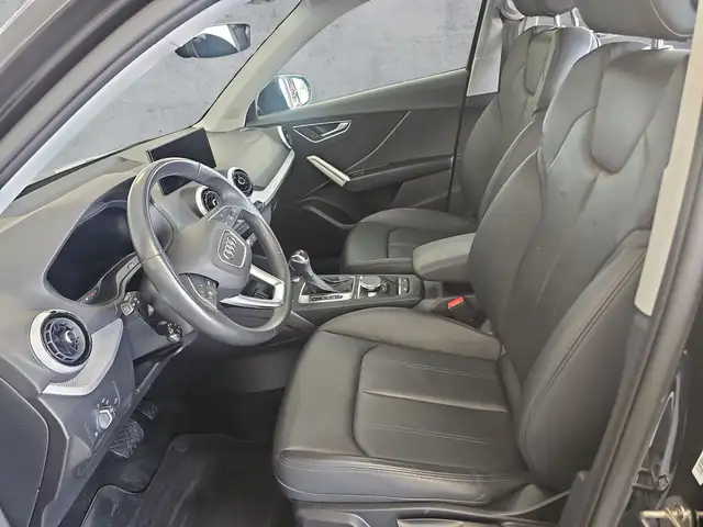 Audi Q2 view 12