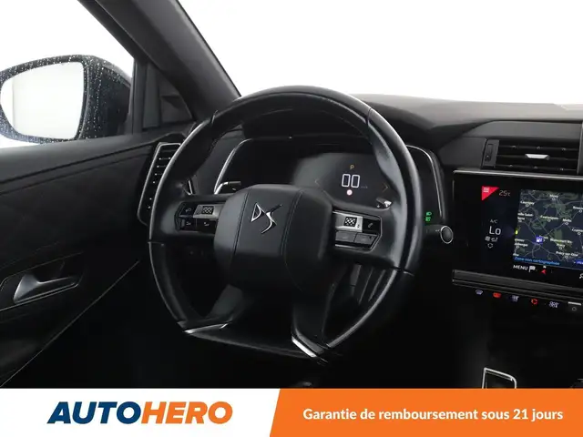 DS Automobiles DS 7 Crossback view 14