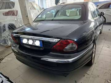 X-Type Berlina 2.0d Executive E4