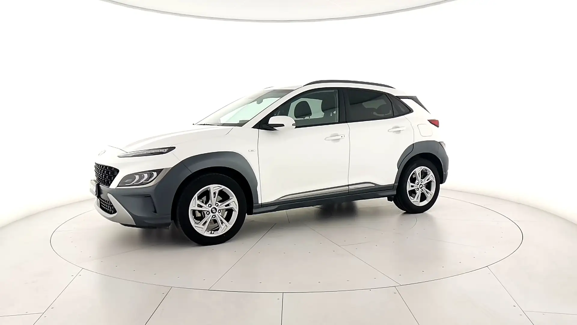 Hyundai KONA 1.6 CRDi 48V Xline Bianco - 2