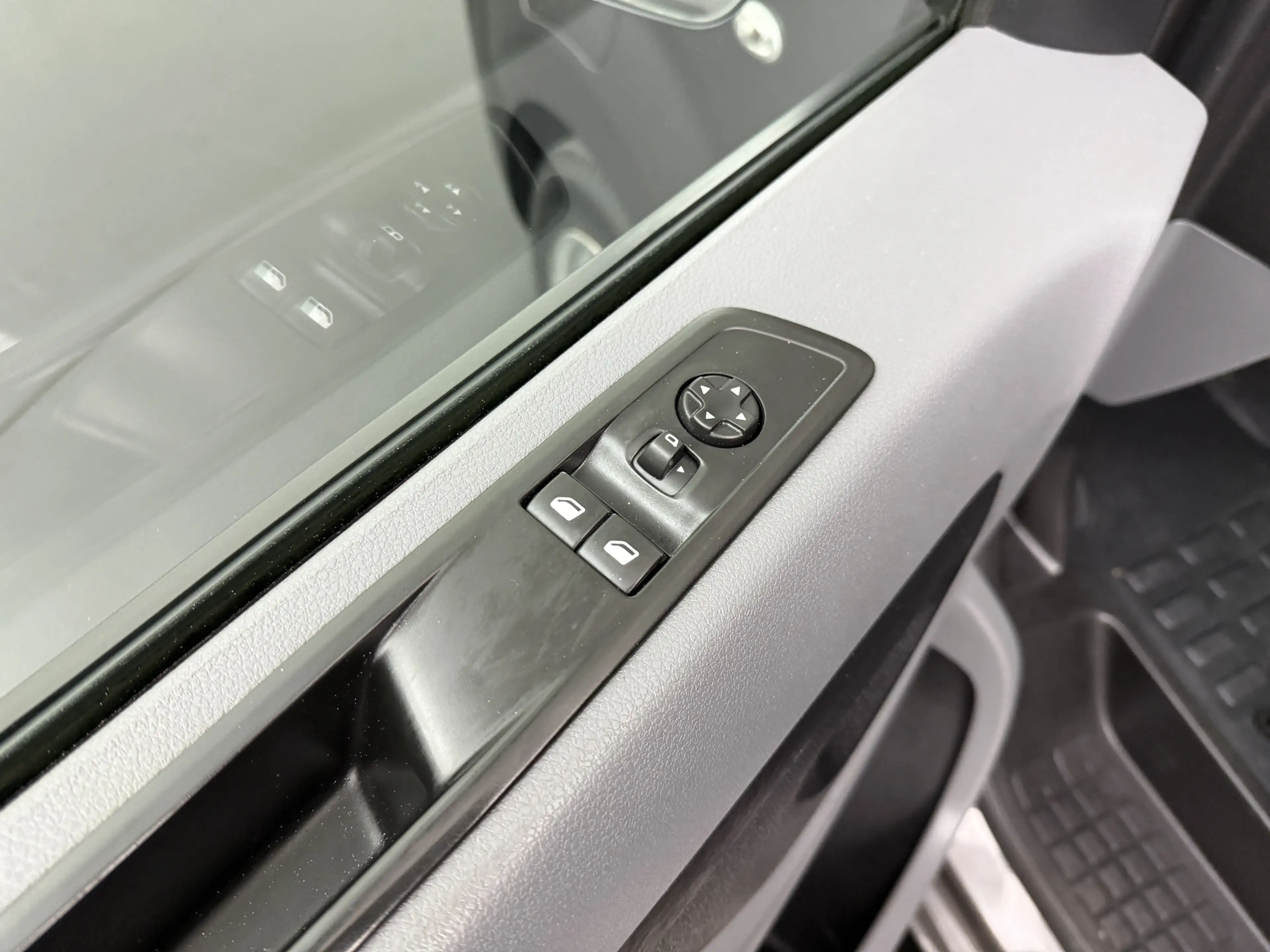 Peugeot e-Expert Lang Premium 75 kWh | Elektrisch | Multimedia | Ca — photo 8