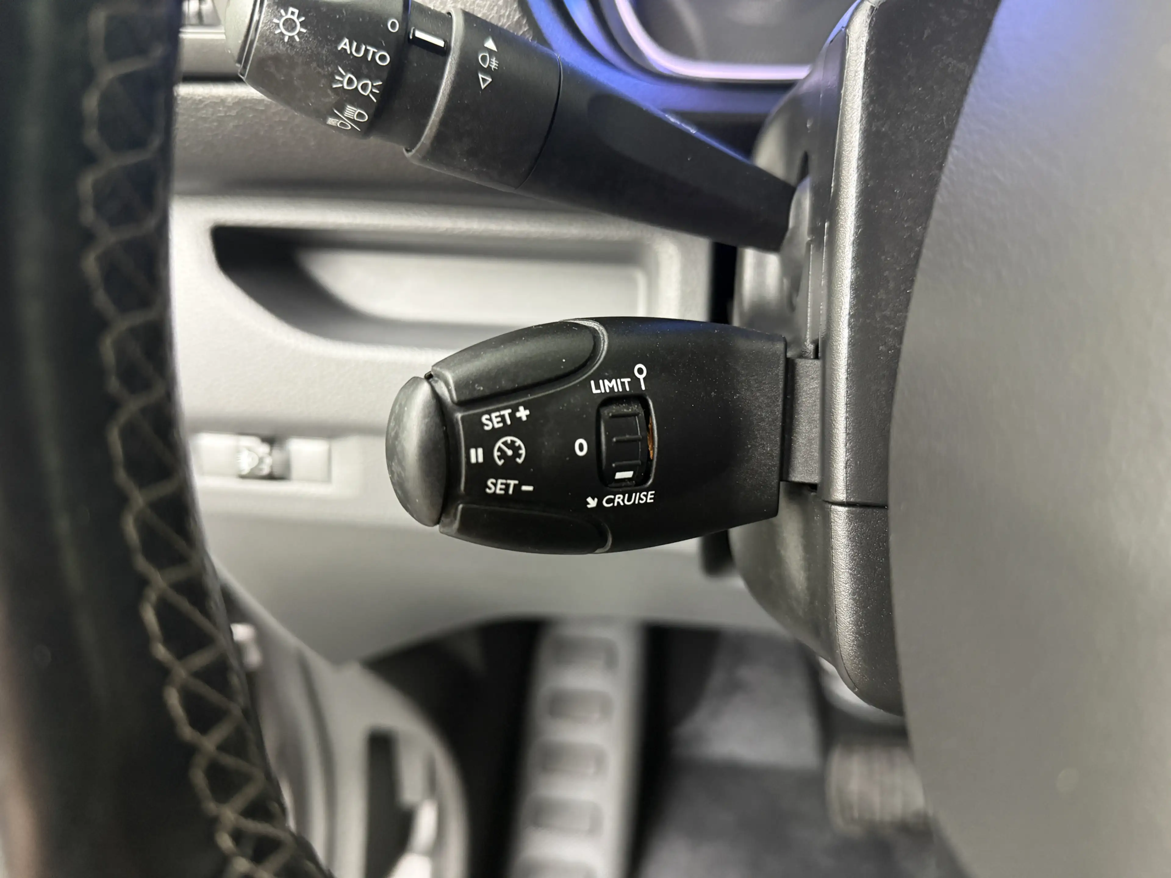 Peugeot e-Expert Lang Premium 75 kWh | Elektrisch | Multimedia | Ca — photo 15