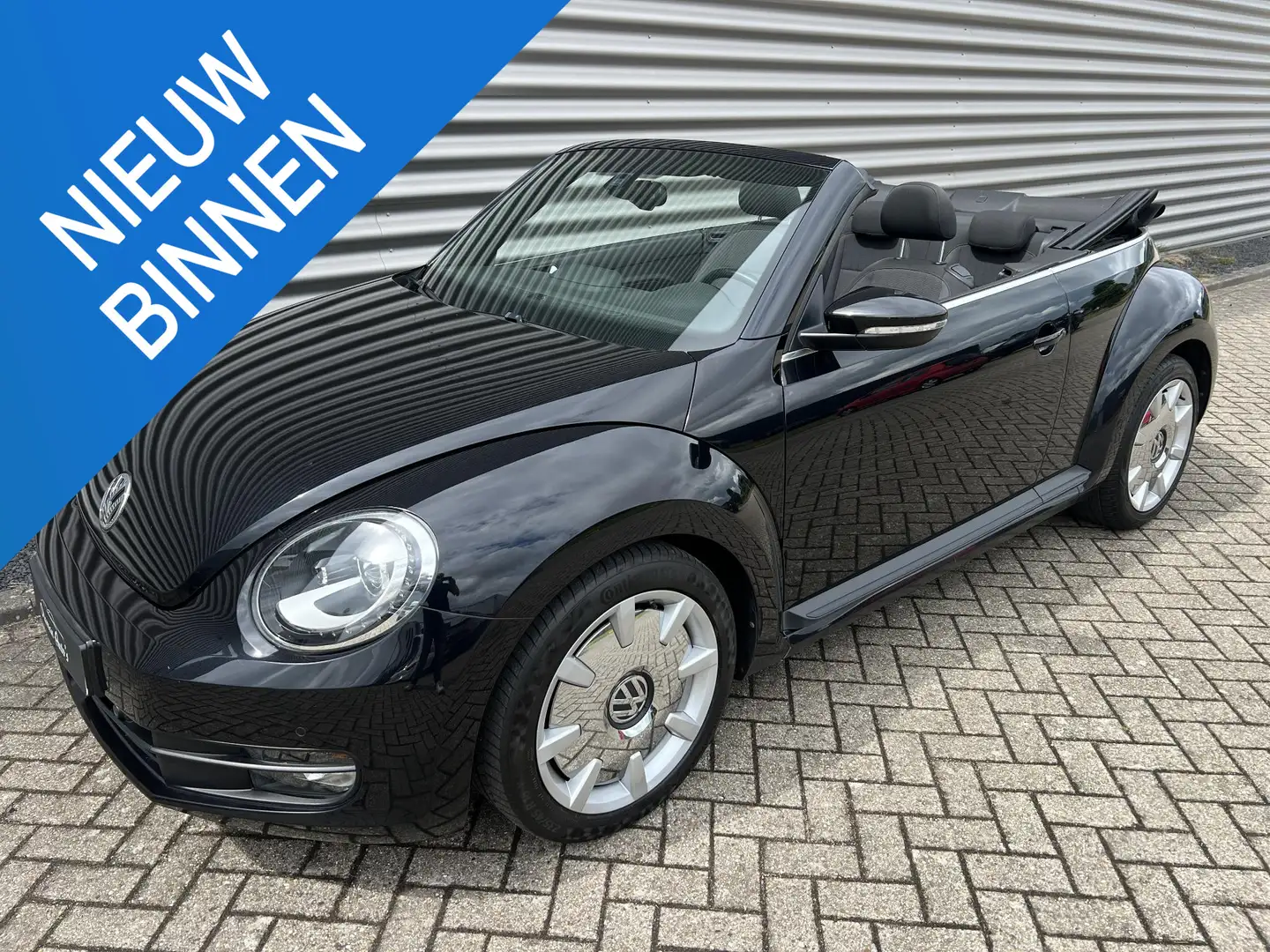Volkswagen Beetle Cabriolet 1.4 TSI Automaat Xenon 18 inch Zwart - 1