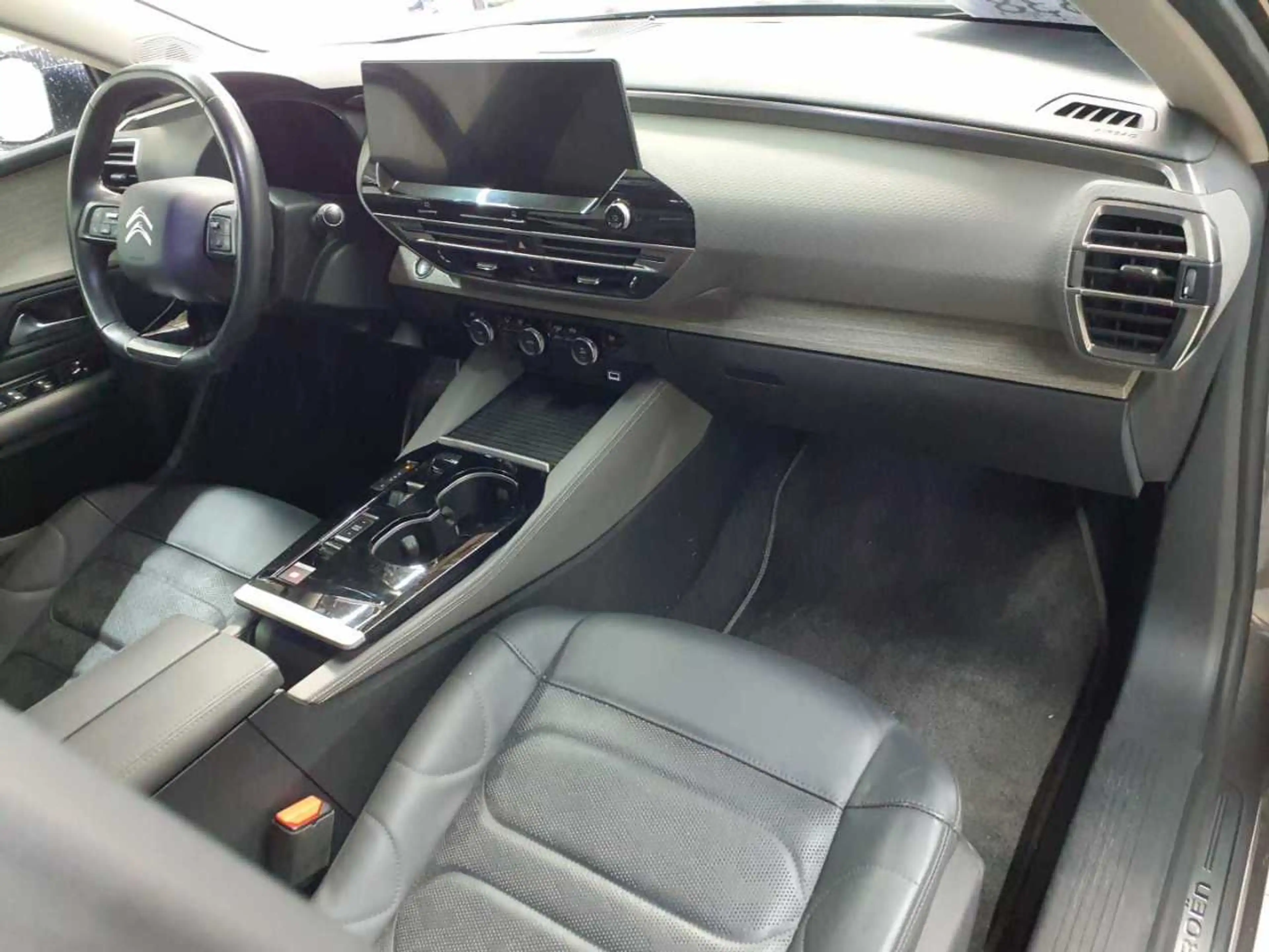 Citroen C5 C5 X Hybrid 225 e-EAT8 SHINE PACK Leder — photo 9
