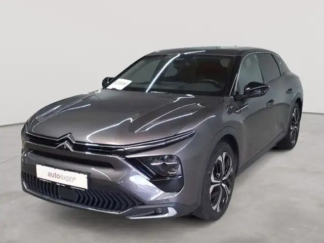 Citroen C5 view 2