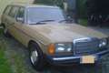 Mercedes-Benz 300 W123 300 D Beige - thumbnail 1