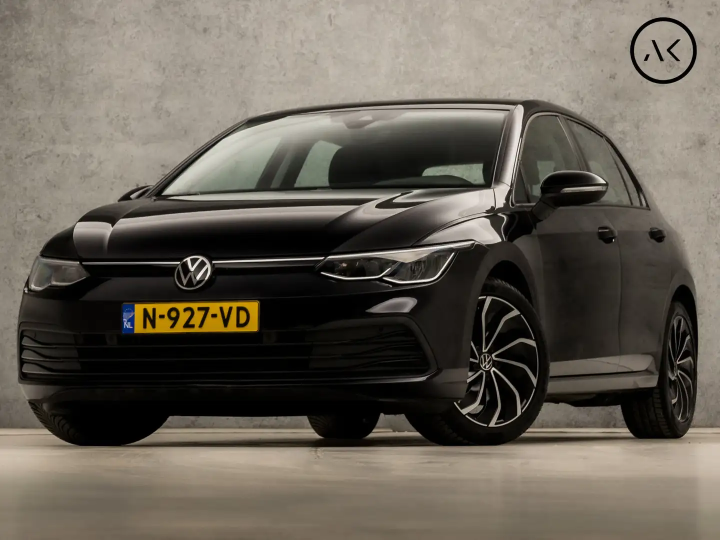 Volkswagen Golf 1.0 TSI Sport (APPLE CARPLAY, GROOT NAVI, MEMORY S Zwart - 1