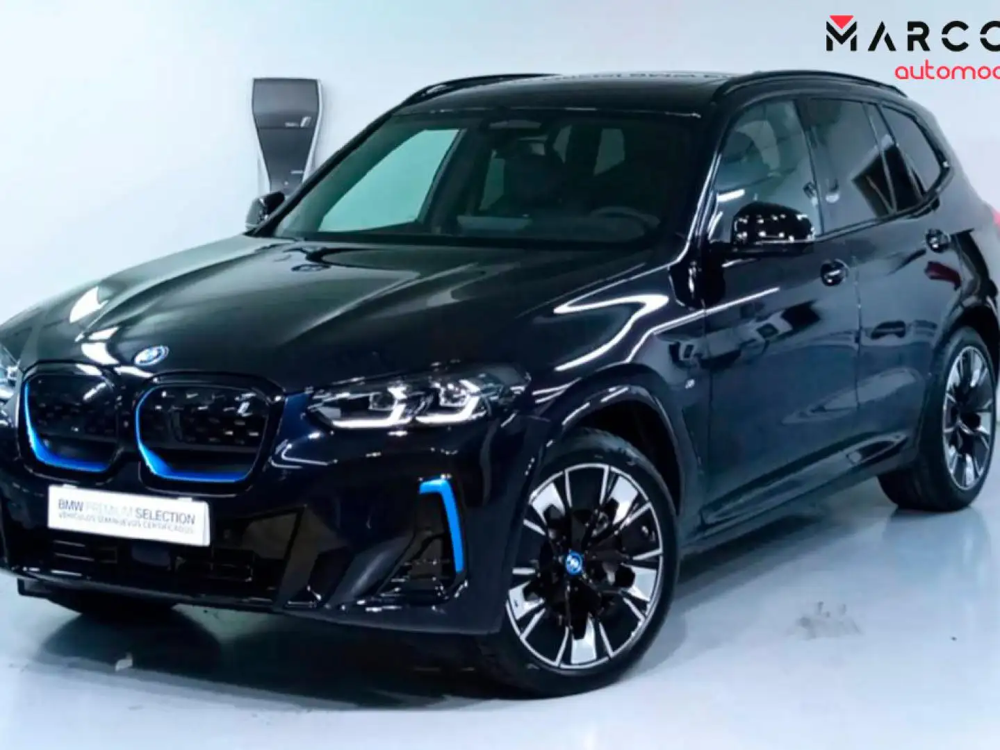 BMW iX3 M Sport Black - 1