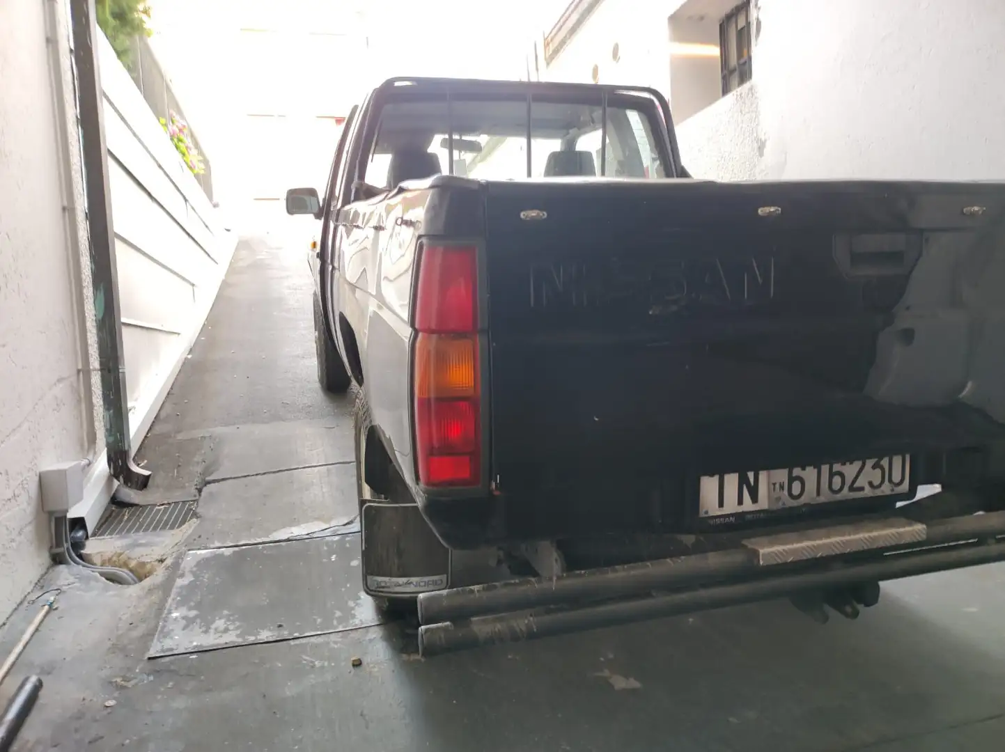 Nissan King Cab 2.5d - 2