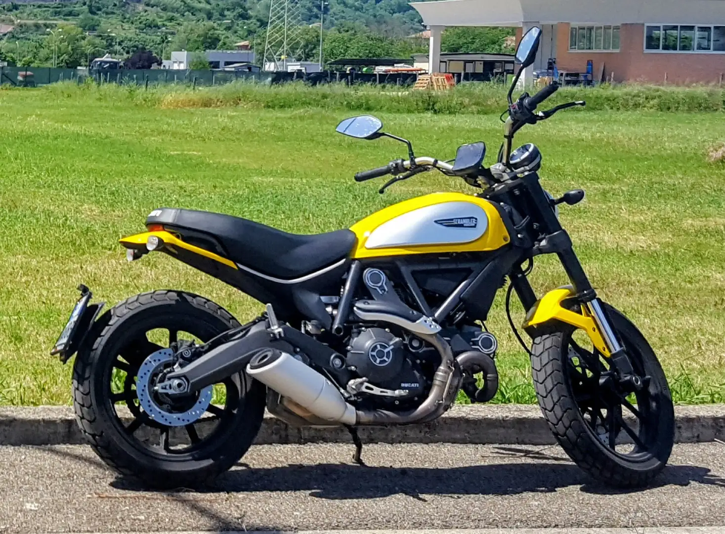 Ducati Scrambler Icon Auriu - 1