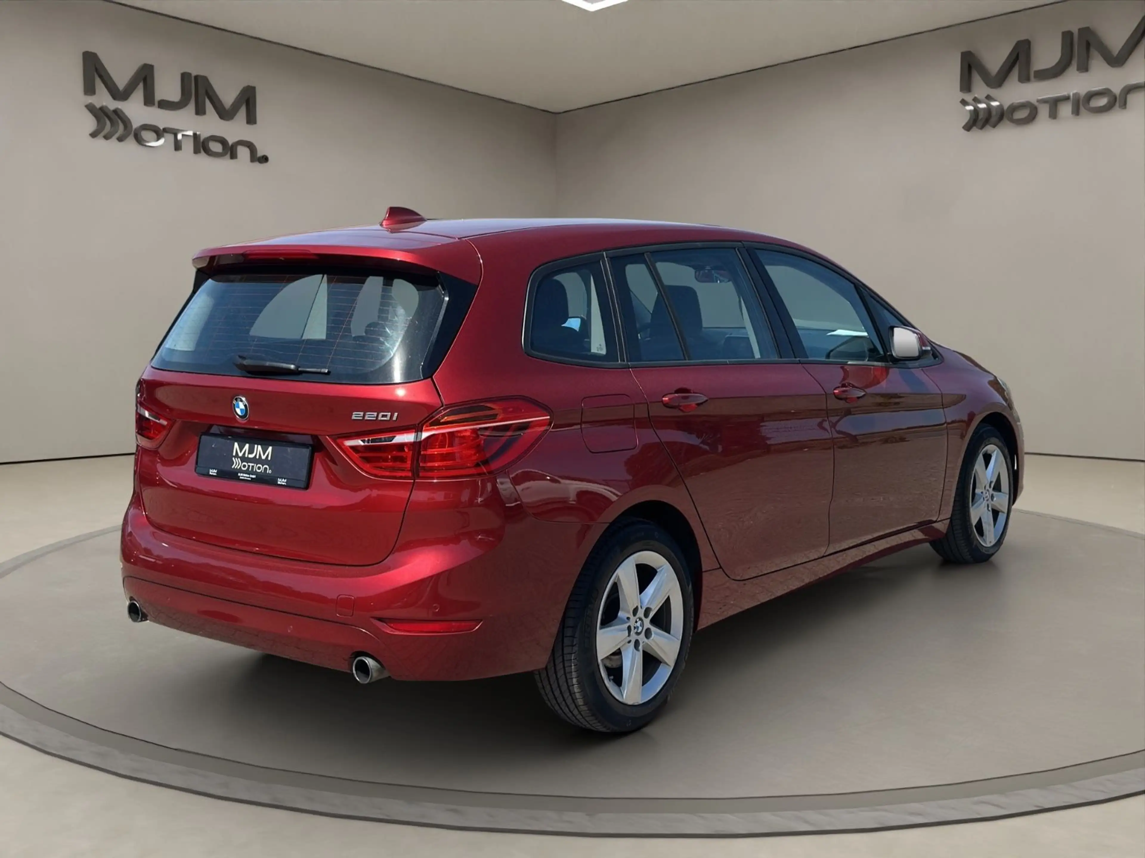 BMW 220 2 Gran Tourer 7-Sitzer Navi Garantie 1.Hand — photo 5