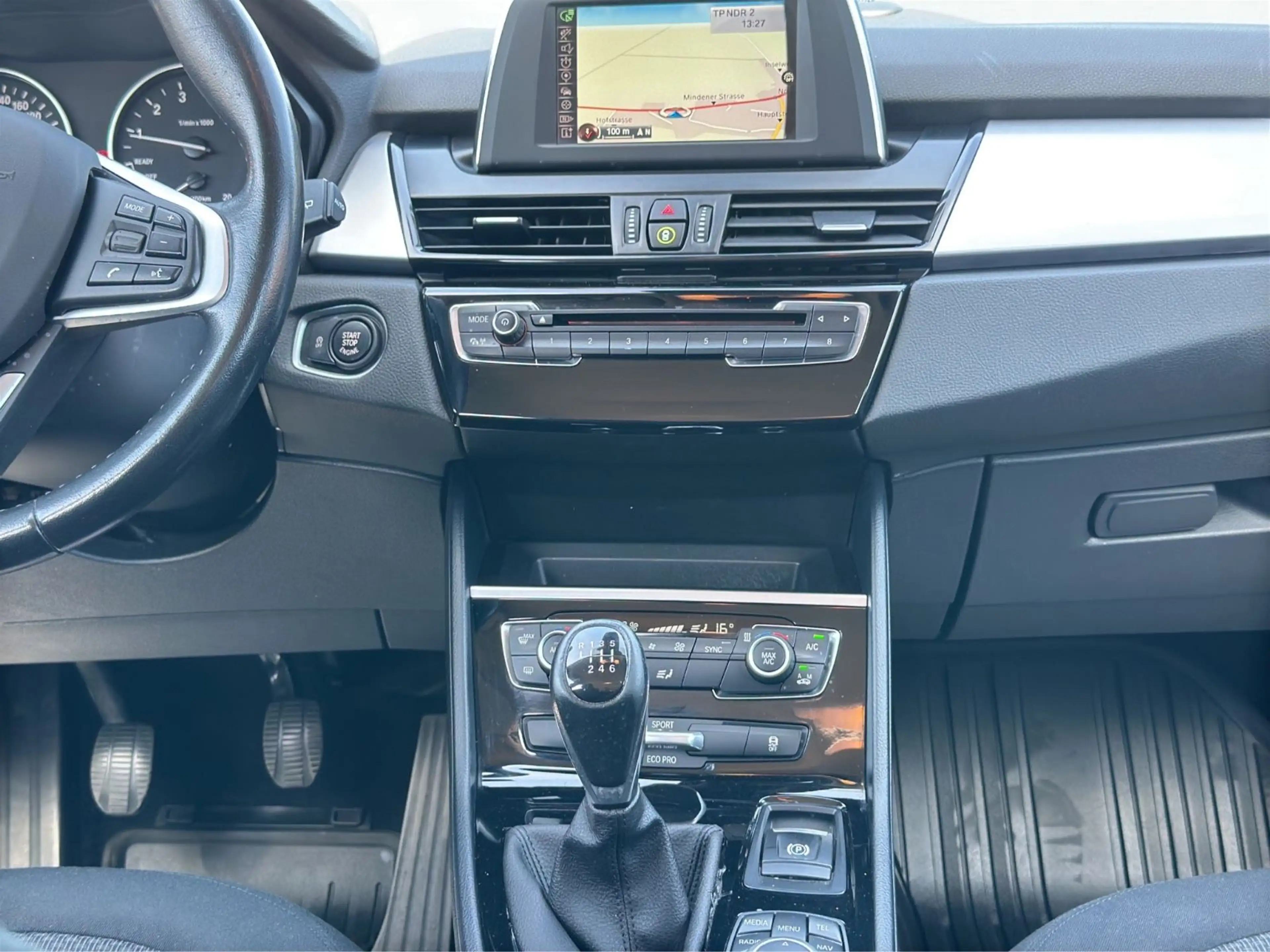 BMW 220 2 Gran Tourer 7-Sitzer Navi Garantie 1.Hand — photo 10