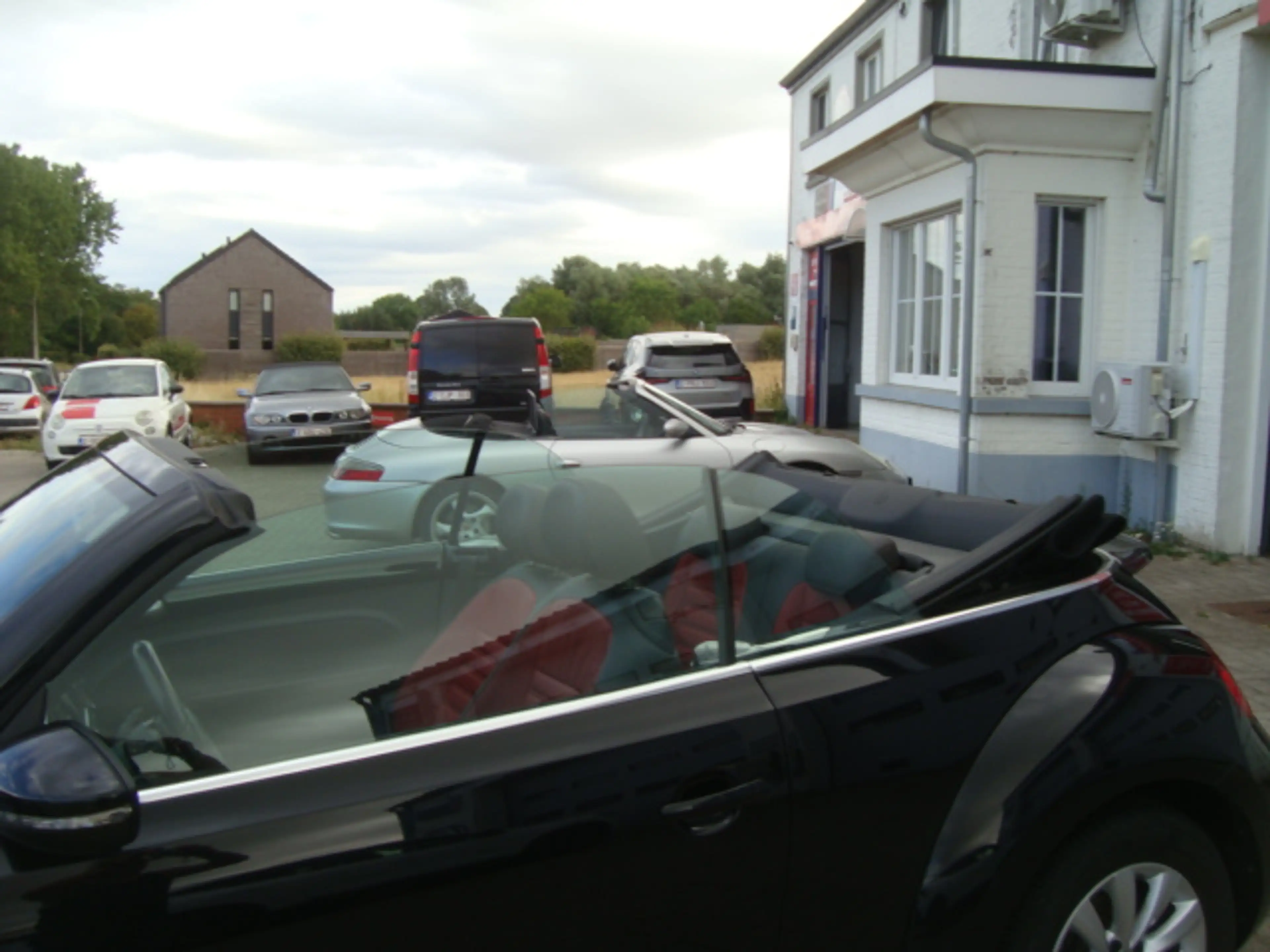 Volkswagen Beetle Beetle Cabriolet 1.2 TSI Design BMT DSG — photo 5