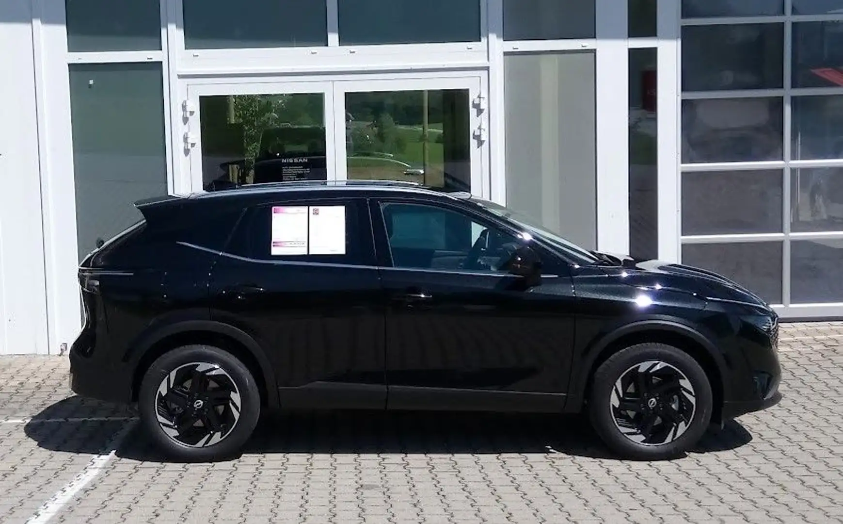 Nissan Qashqai 1.3DIG-T MHEV AT N-Conn.*HeadUp Display* Schwarz - 2