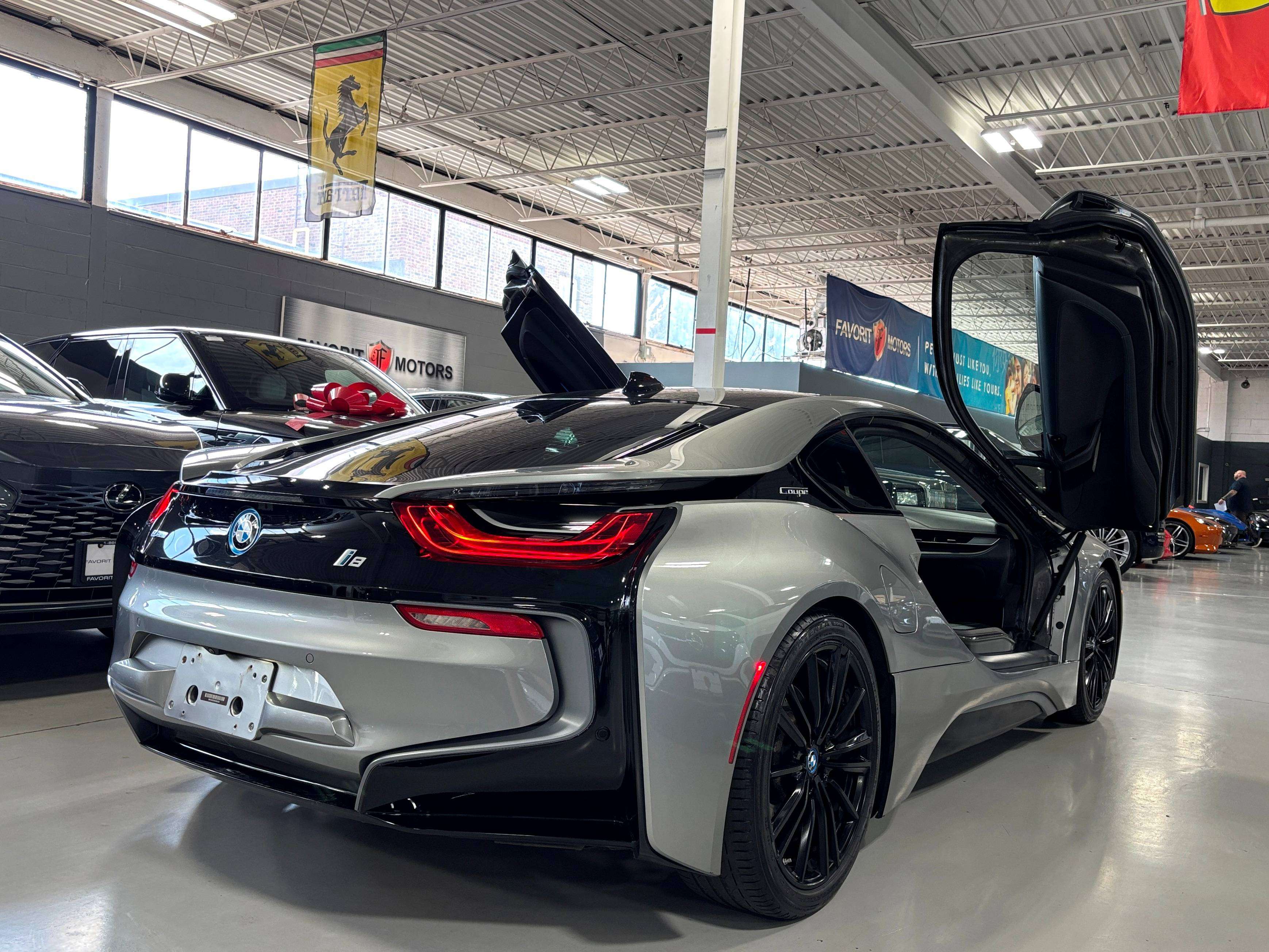 2019 BMW i8 Coupe