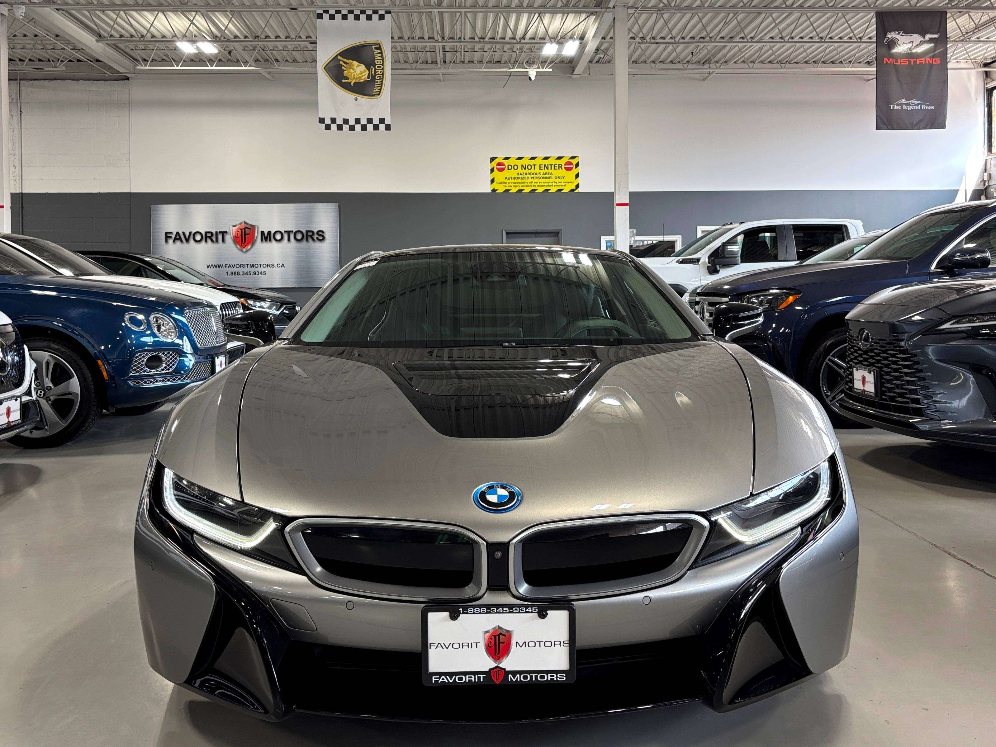 2019 BMW i8 eDRIVE|HUD|AMBIENT|BUTTERFLYDOORS|CARBONMONOCOQUE| — photo 1