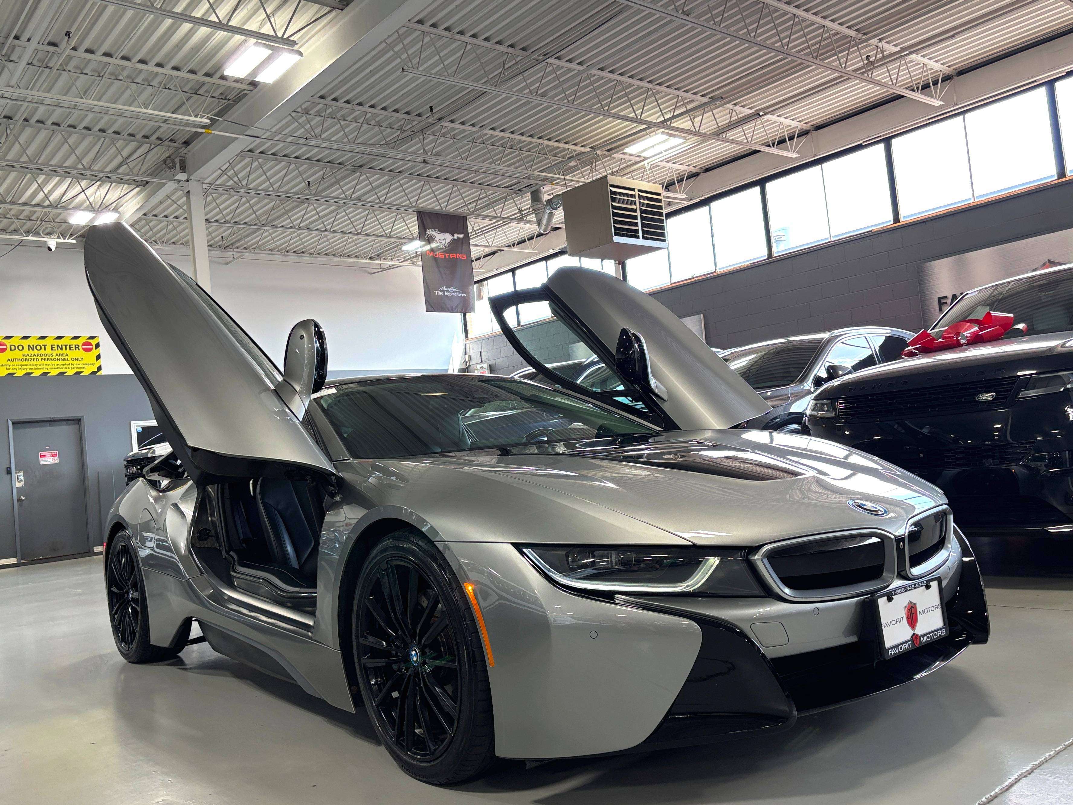 2019 BMW i8 eDRIVE|HUD|AMBIENT|BUTTERFLYDOORS|CARBONMONOCOQUE| — photo 1