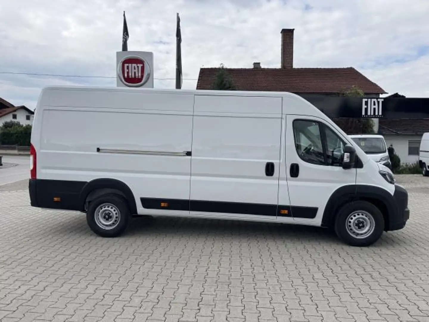 Fiat Ducato KASTENWAGEN MAXI 35 L4H2 180 AT - 2