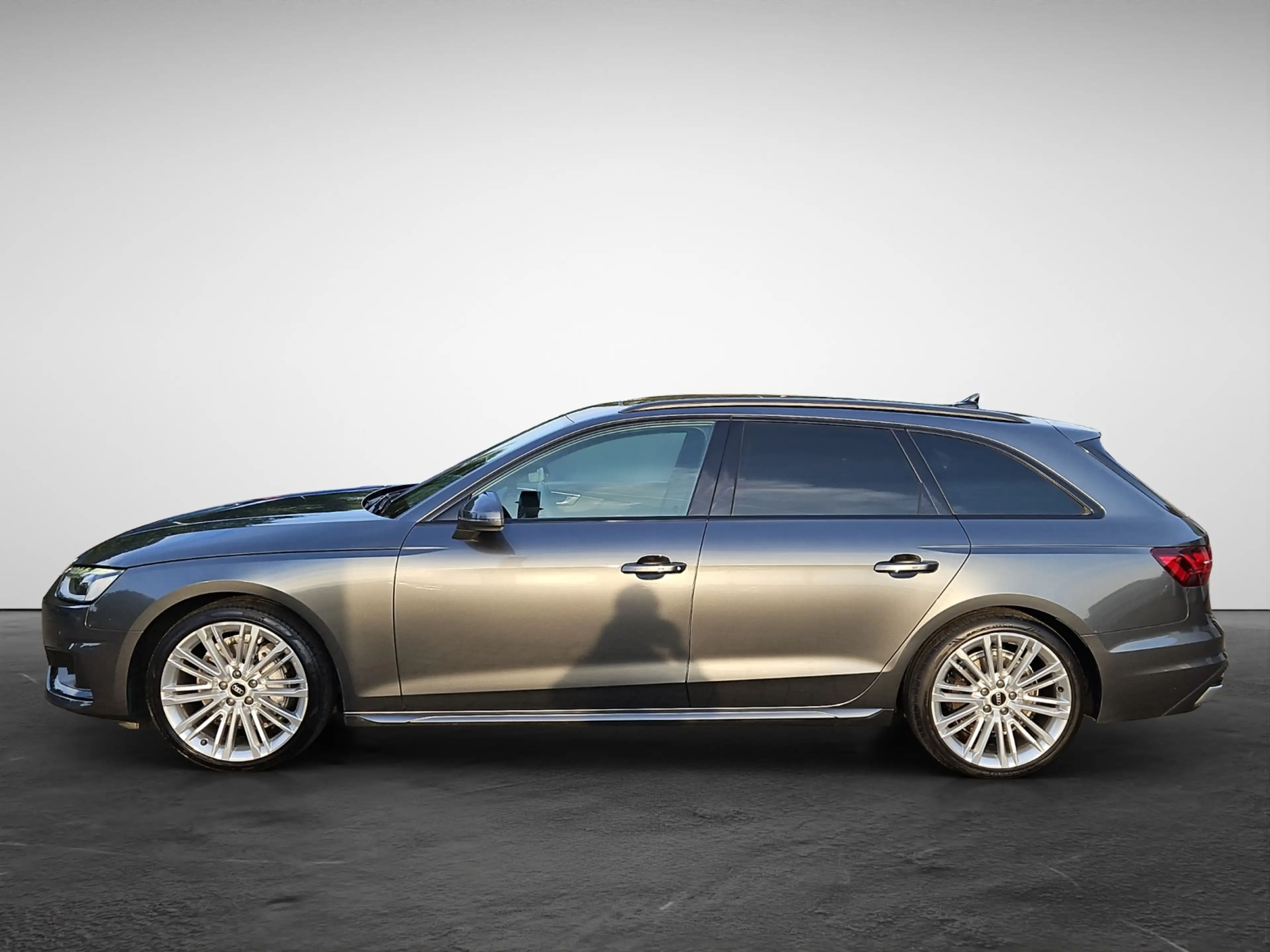 Audi A4 Avant 40 TDI S tronic advanced S-line NaviPlus ... — photo 3