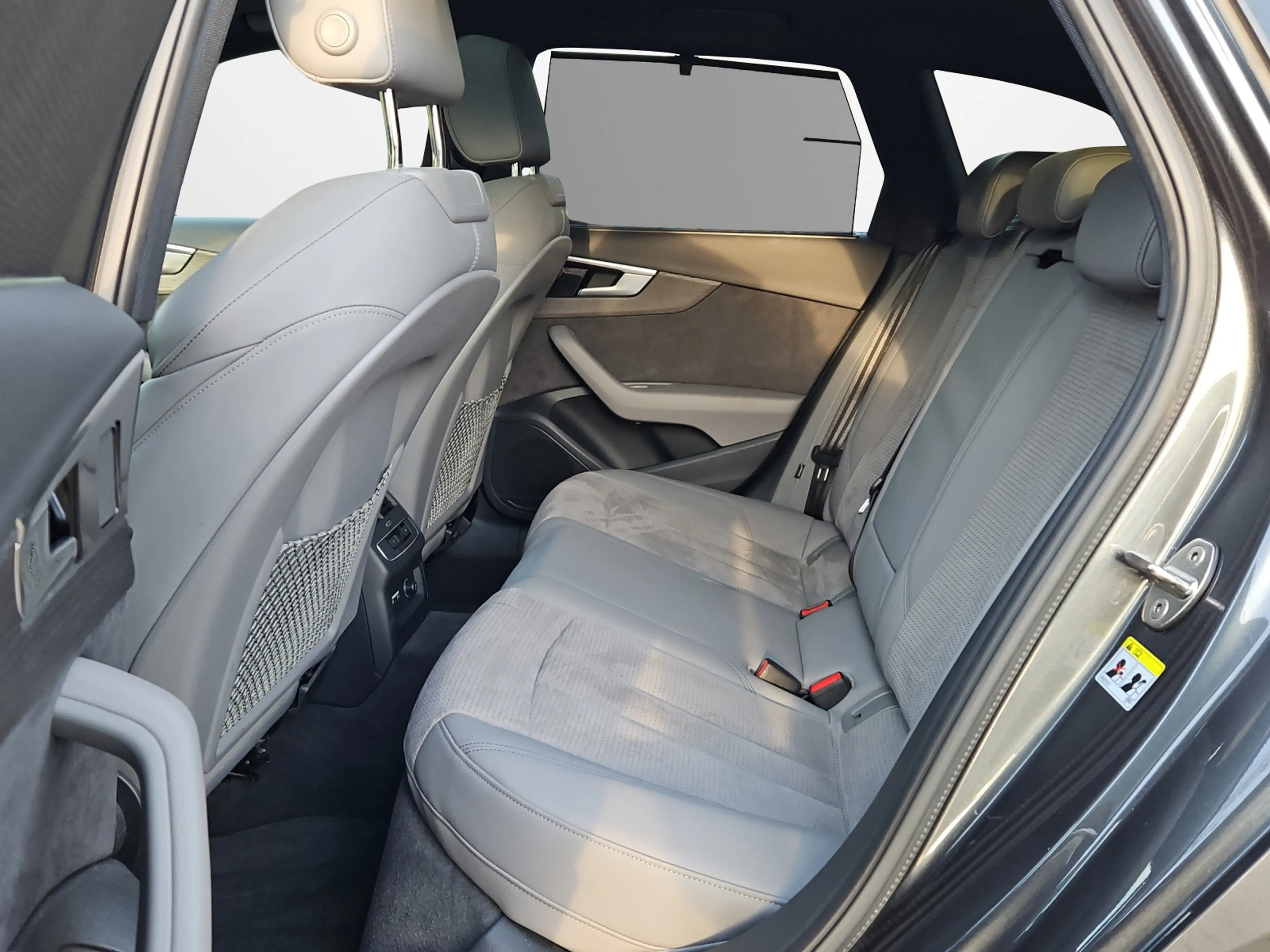 Audi A4 Avant 40 TDI S tronic advanced S-line NaviPlus ... — photo 11