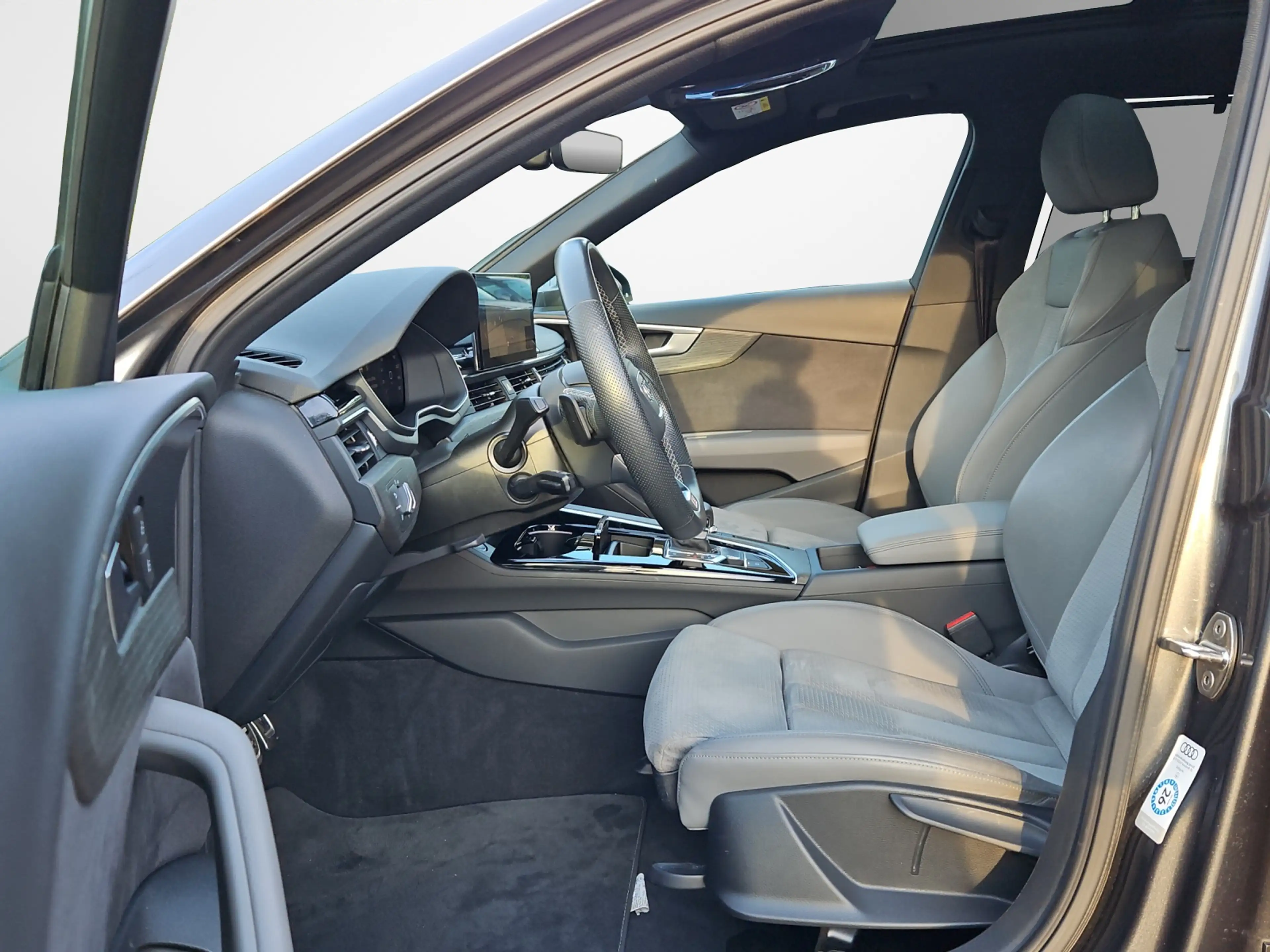 Audi A4 Avant 40 TDI S tronic advanced S-line NaviPlus ... — photo 7