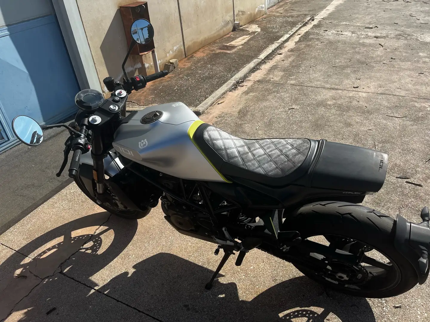Husqvarna Vitpilen Husqvarna Vitpilen 701 Argento - 1