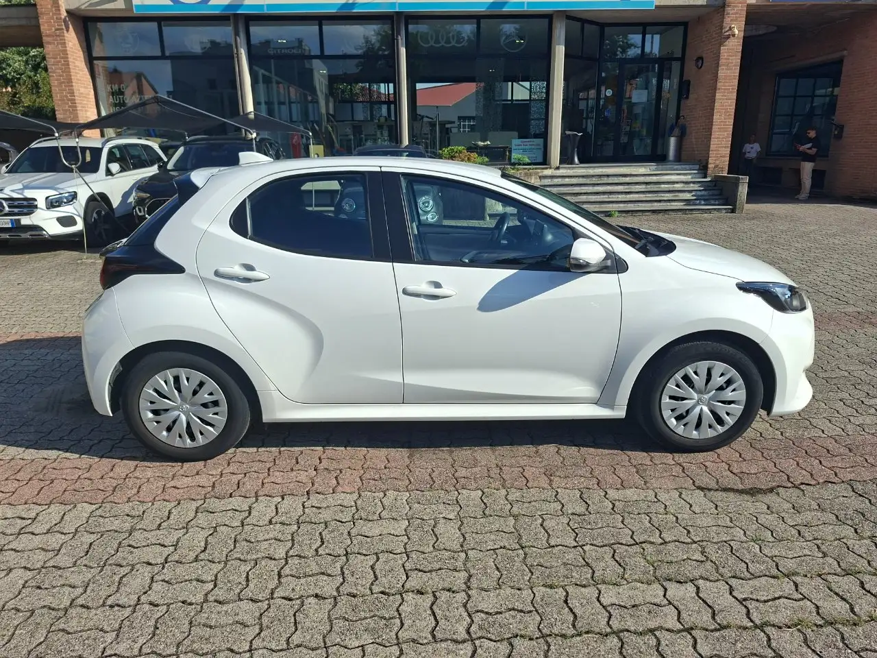 Toyota Yaris 1.5h Business, миниатюра 6