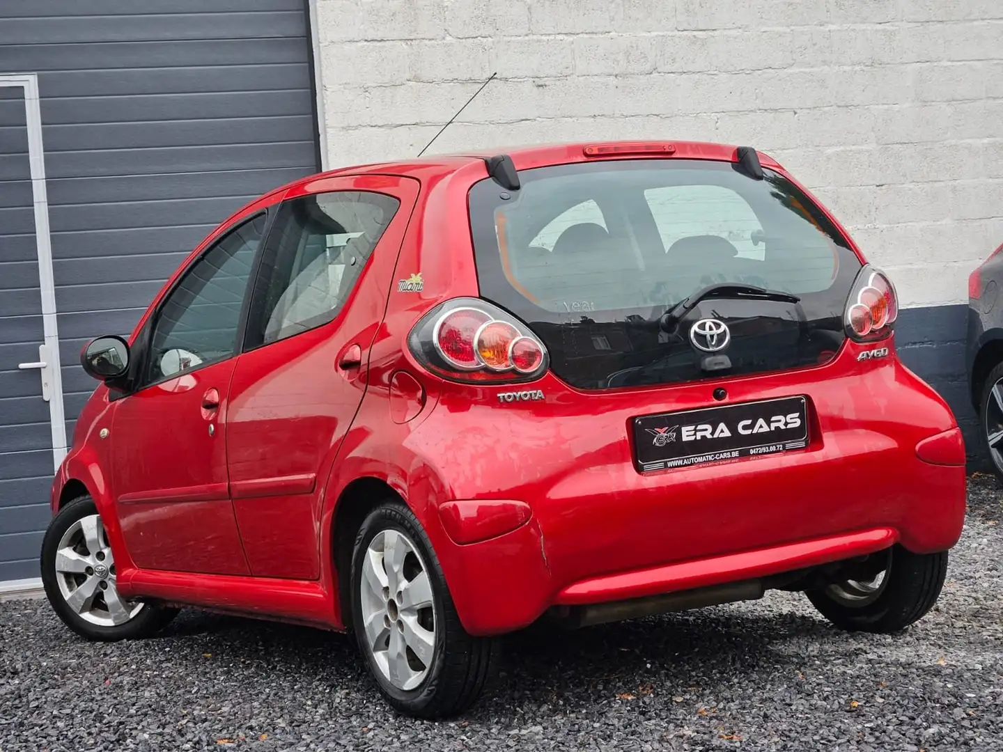Toyota Aygo *Eur5*1.0i*Android/apple car play*Boite AUTO* Червоний - 2