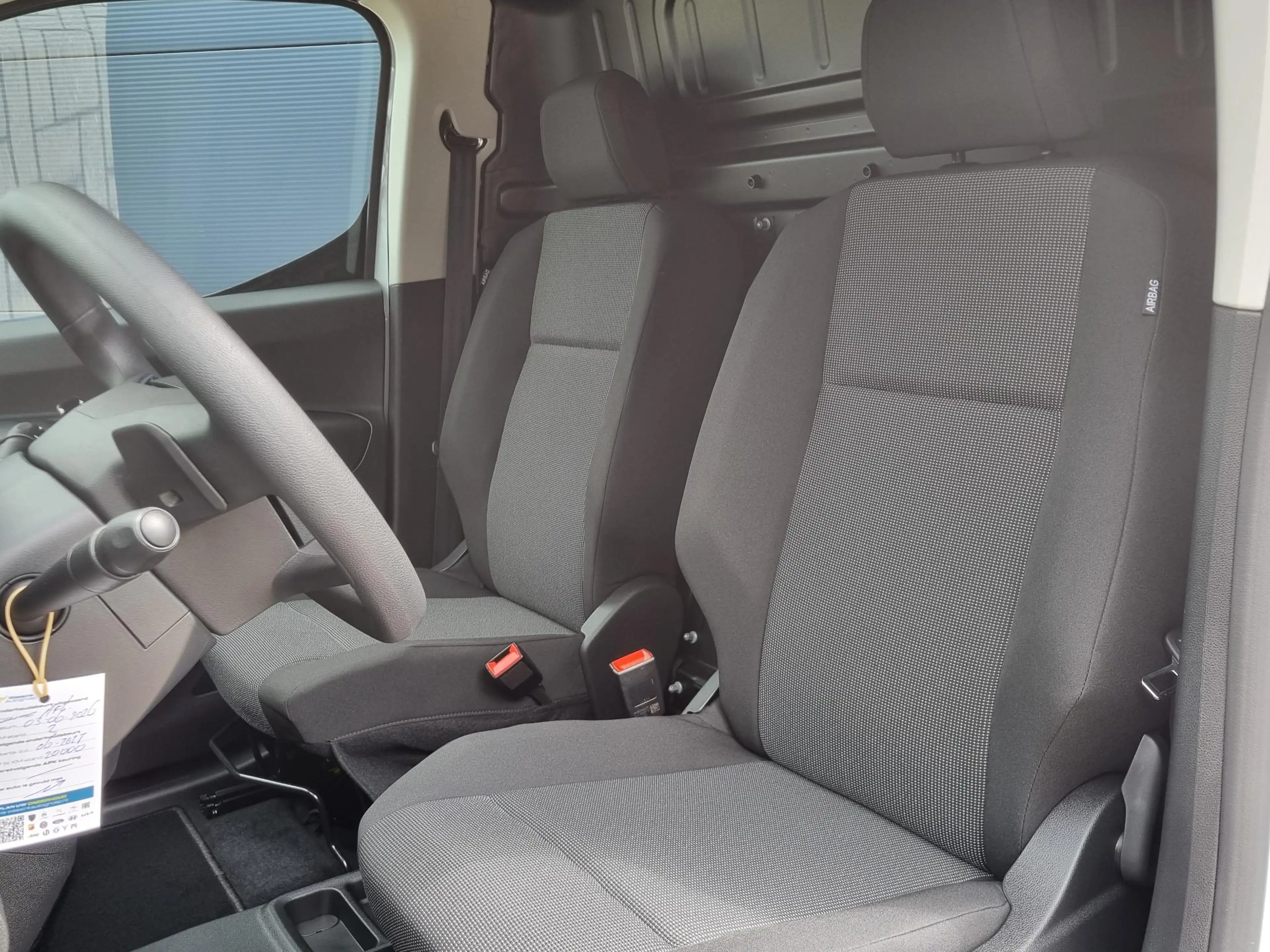 Opel Combo-e Electric 136 L2 50kWh | Parkeersensoren | Airco | — photo 11
