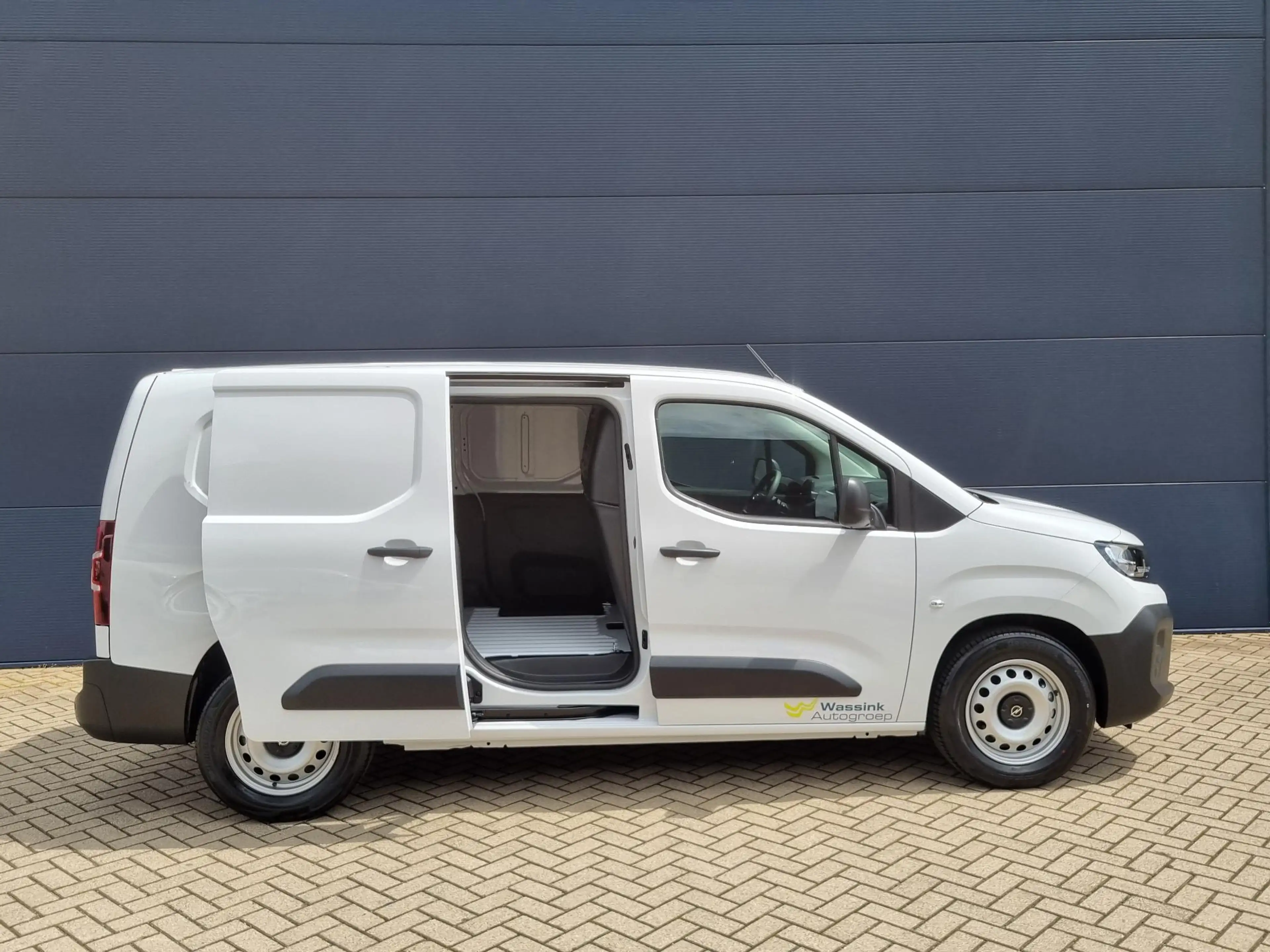 Opel Combo-e Electric 136 L2 50kWh | Parkeersensoren | Airco | — photo 7