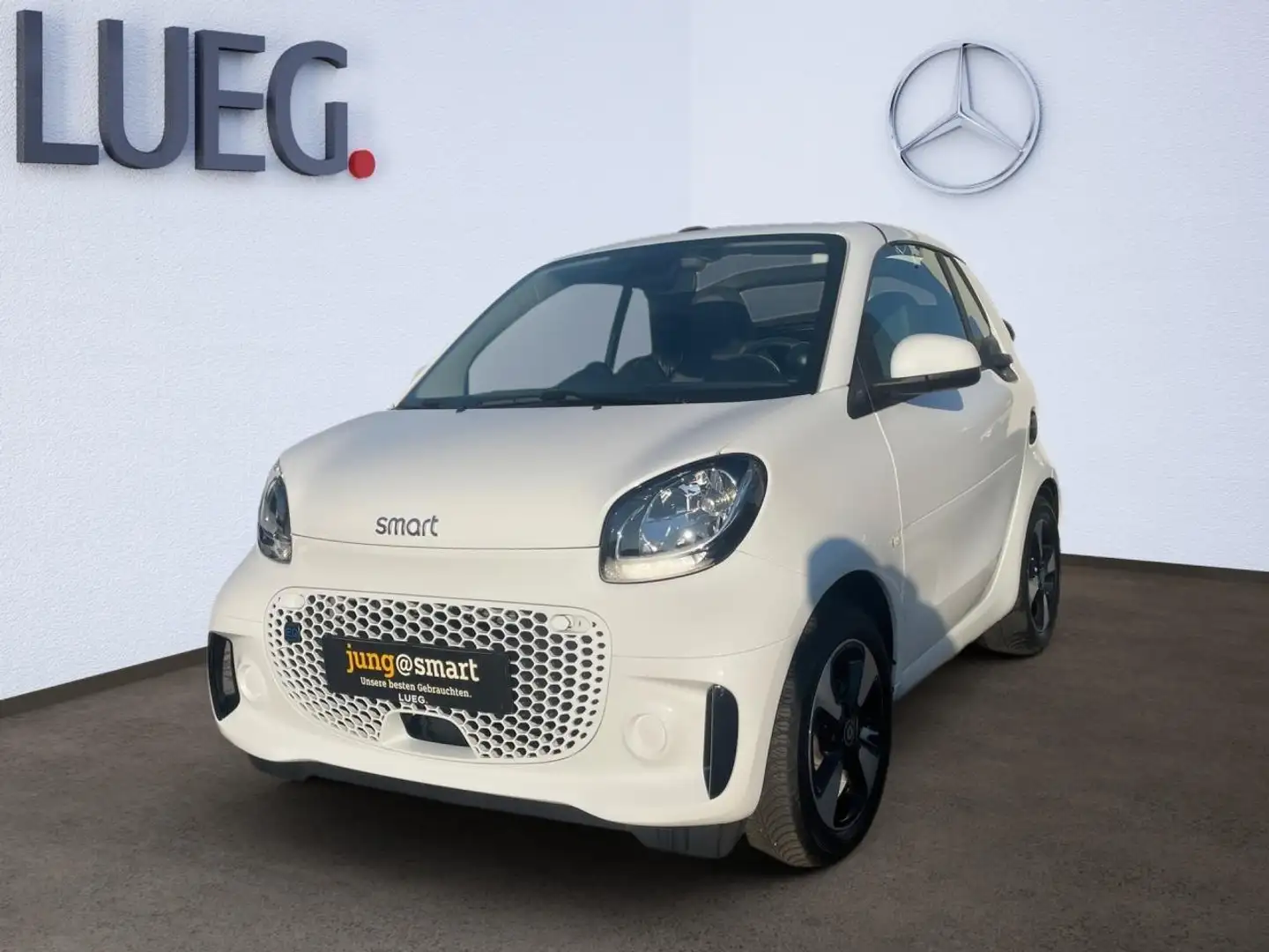 smart forTwo EQ PASSION+ADVANCED+PLUSPAKET+WINTERPAKET Weiß - 1