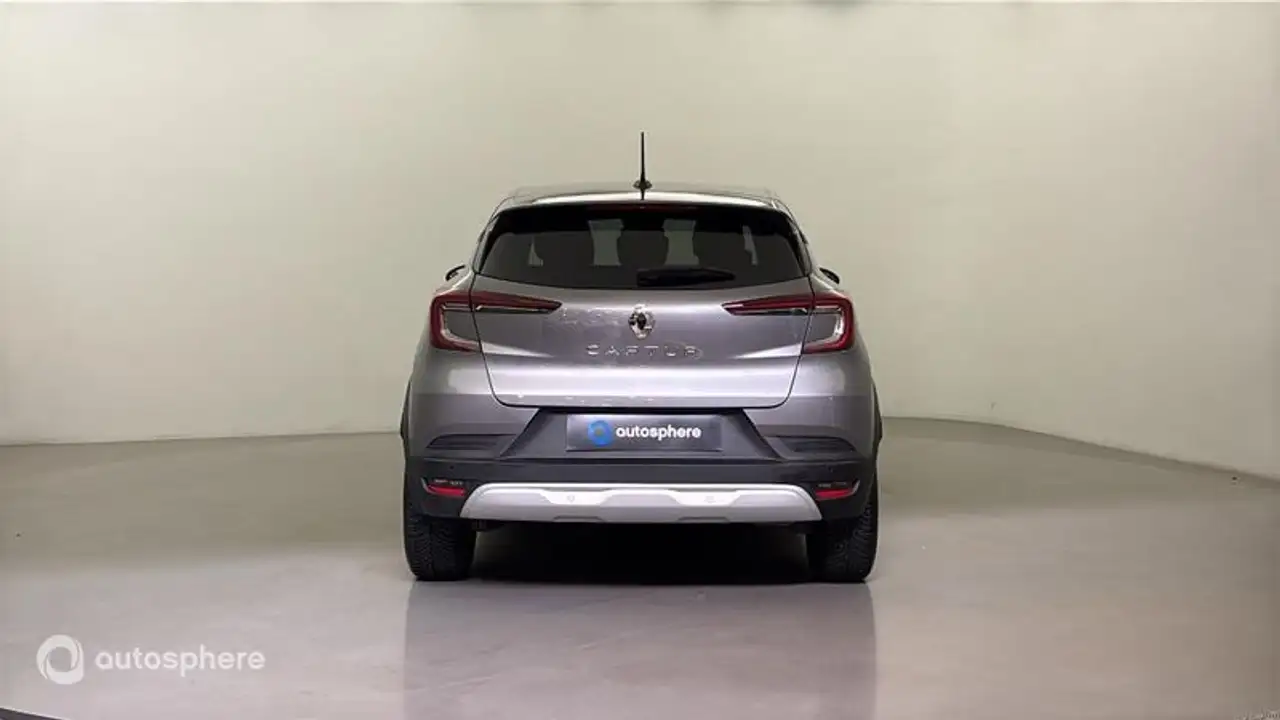 Renault Captur — photo 6