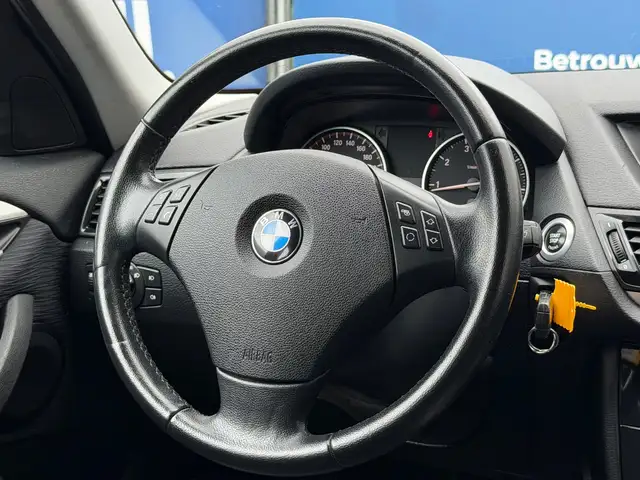 BMW X1 view 30